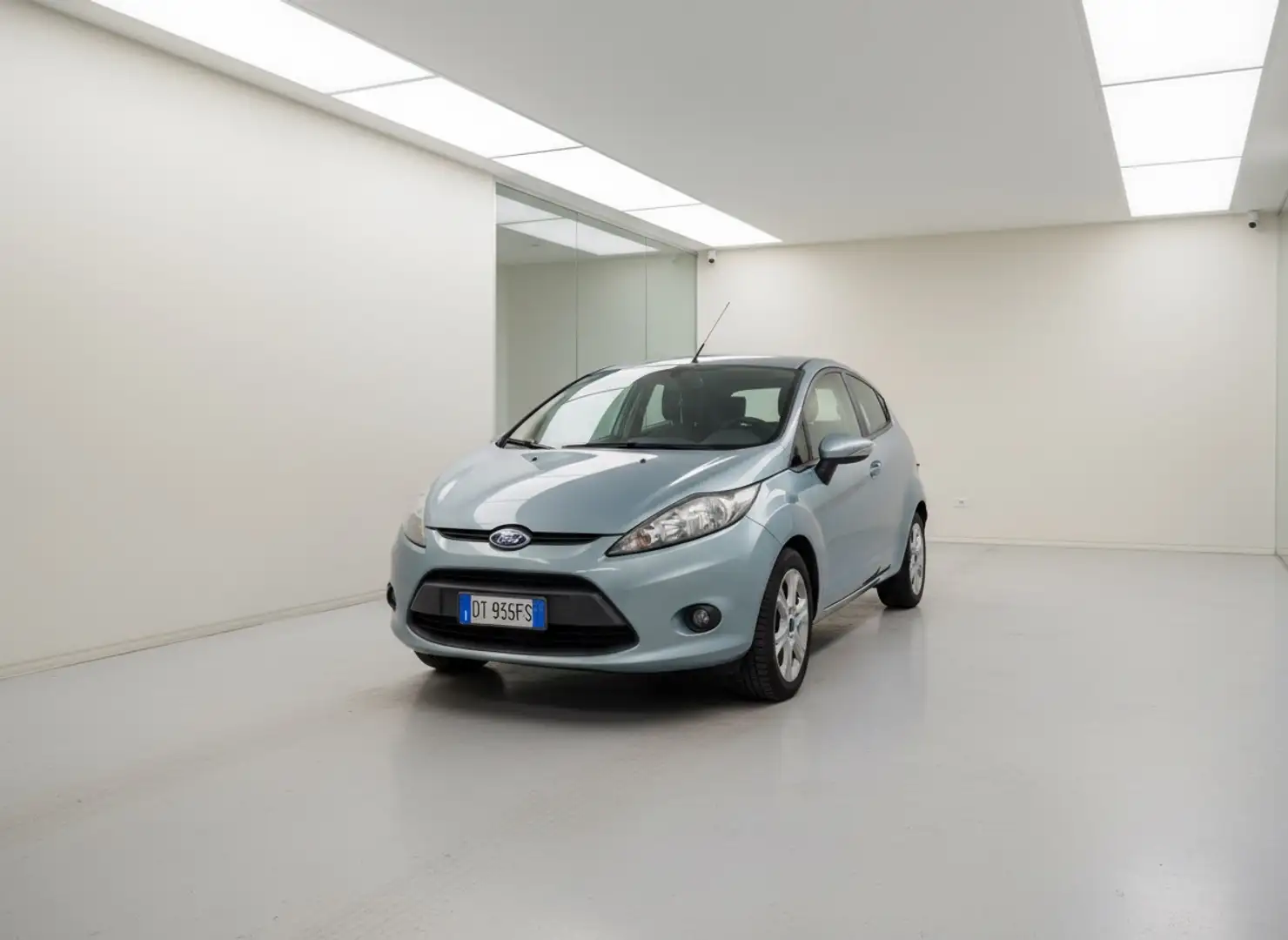 Ford Fiesta 1.2 60CV 3p. Titanium Grigio - 1