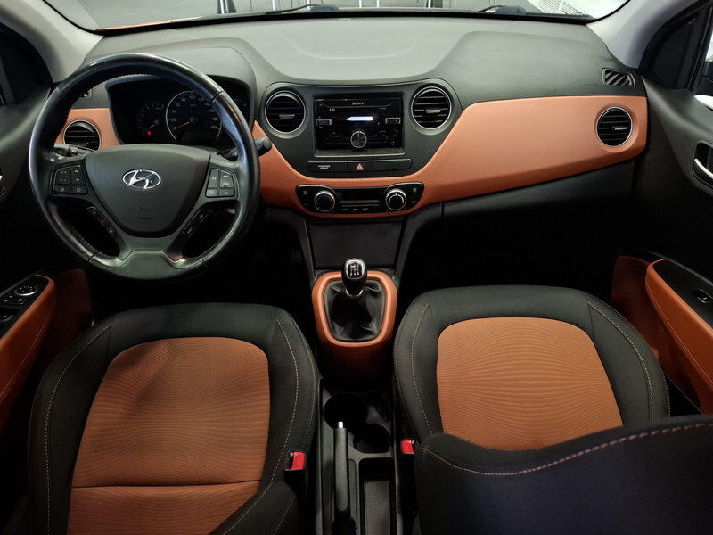 Hyundai i10 1.0i i-Motion Premium 3e Eigenaar Airco Garantie M — photo 10