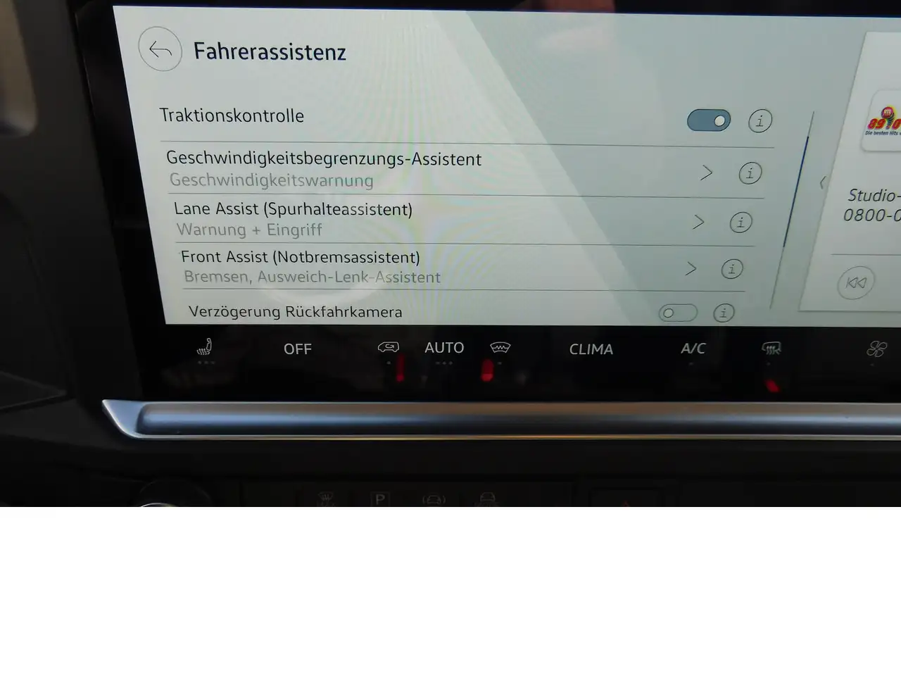 Volkswagen T7 Transporter Elektro 1-Gang 3 Sitze Navi Klima, миниатюра 11