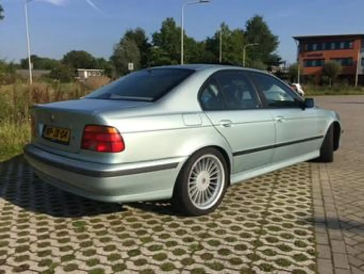 BMW 528 528i Executive, foto 2