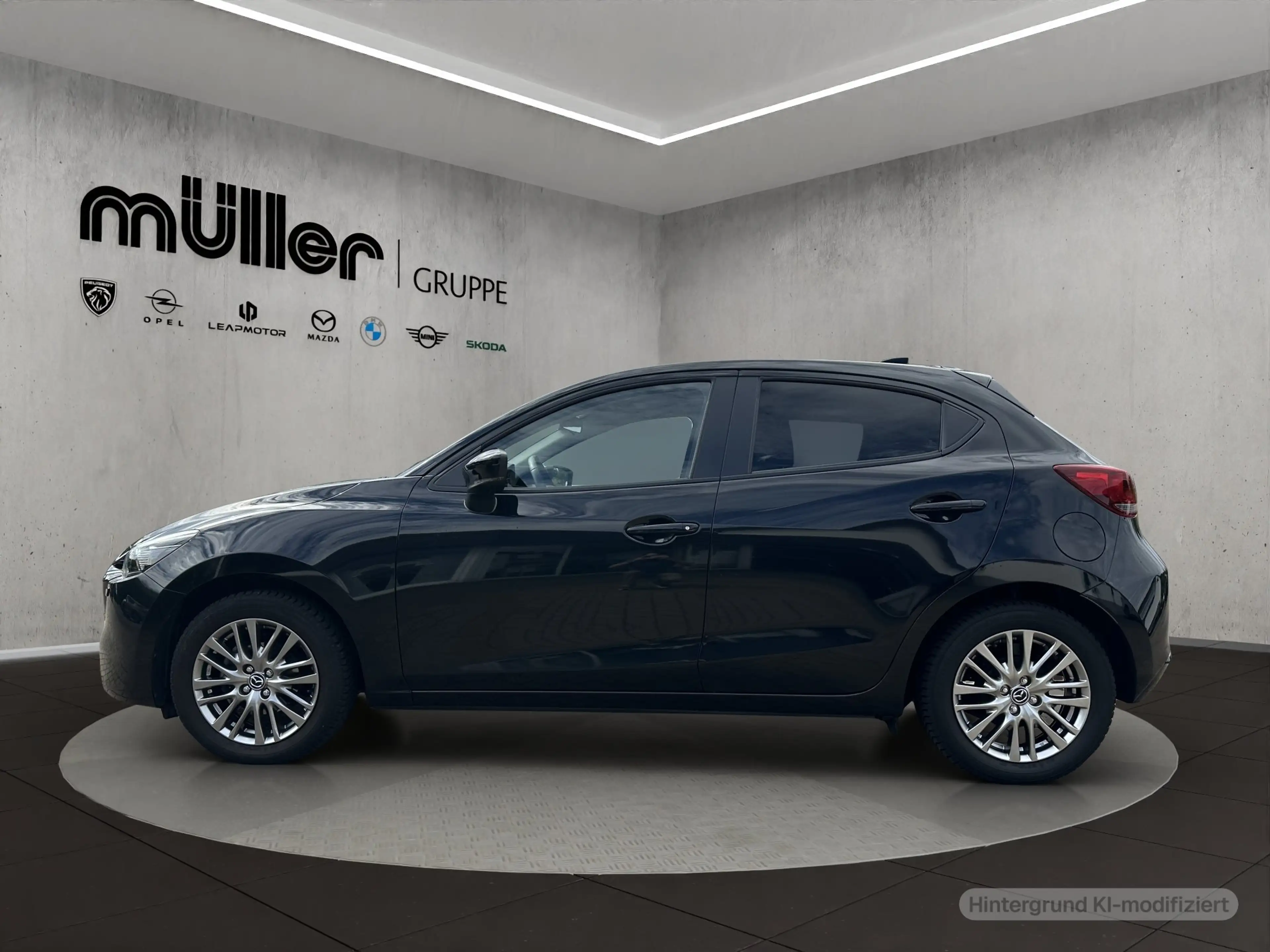 Mazda 2 G 90 PS 6MT FWD HOMURA — photo 4