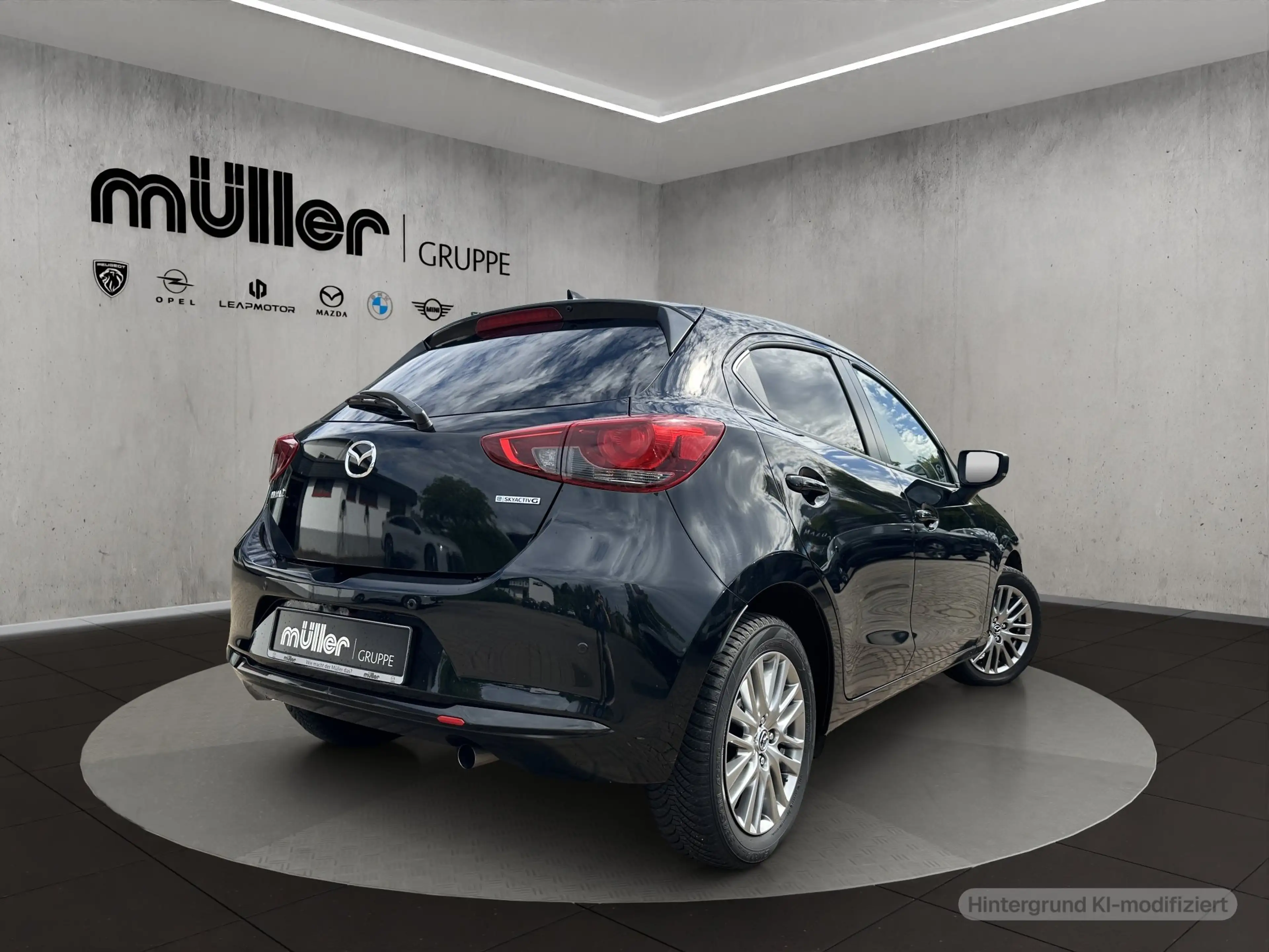 Mazda 2 G 90 PS 6MT FWD HOMURA — photo 2