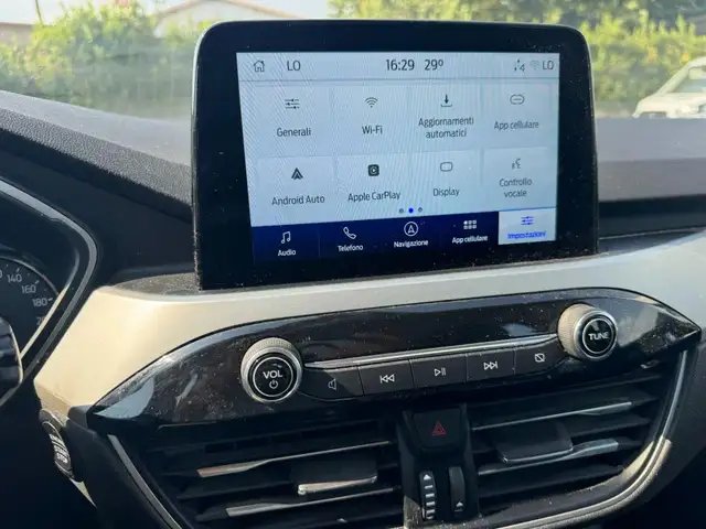 Ford Kuga view 11