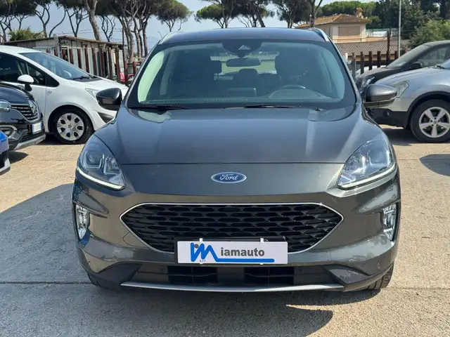 Ford Kuga view 3