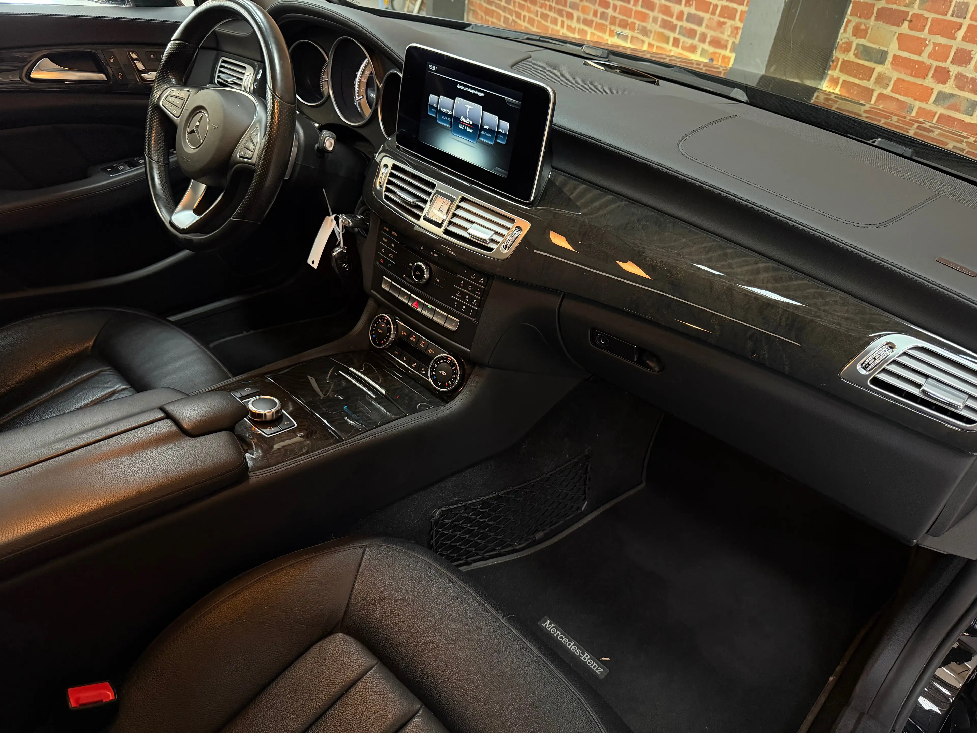 Mercedes-Benz CLS 220 BlueTEC Euro 6 — photo 9