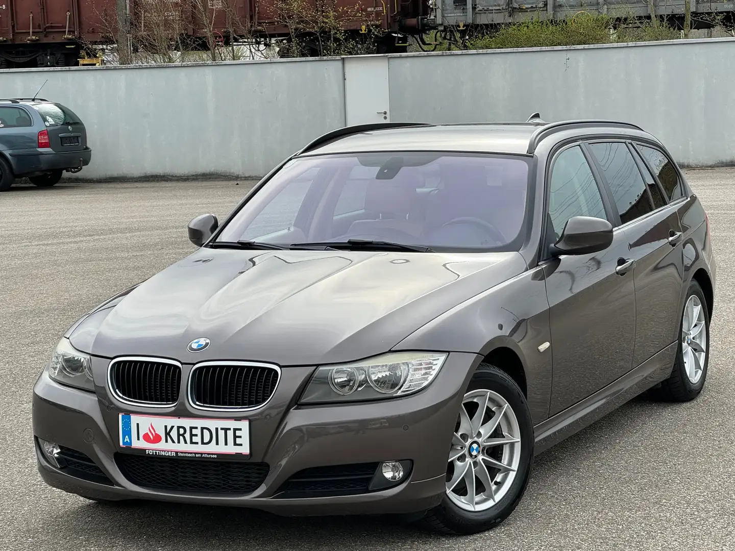 BMW 320 320d xDrive - Facelift - Leder - Automatik - Navi Braun - 1