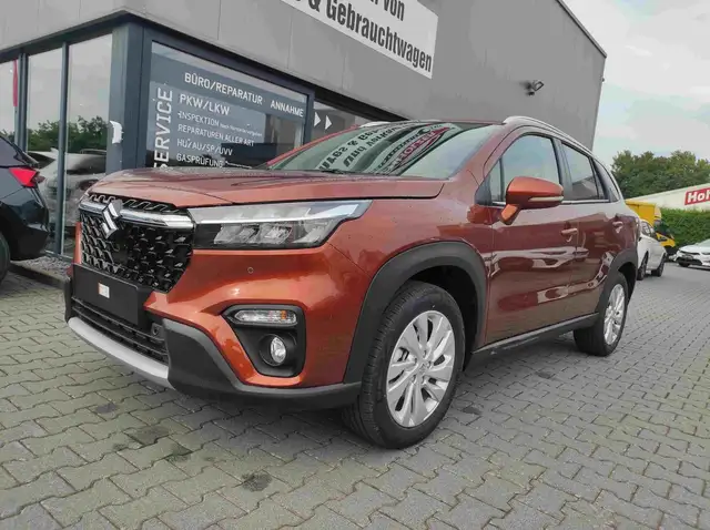 Suzuki S-Cross GL+ 4x4 LED*SHZ*PDC v&h*TOT Winkel