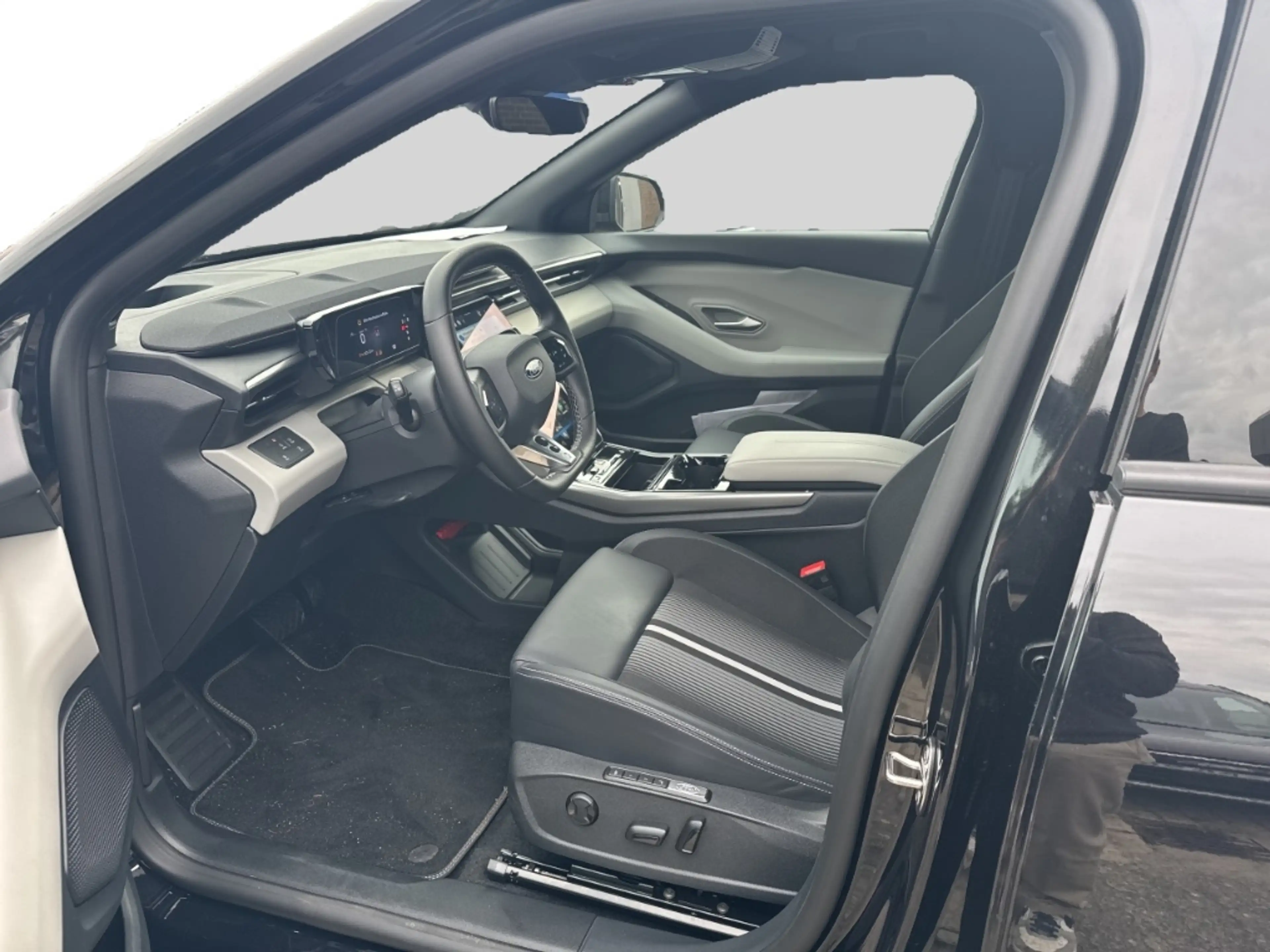 Ford Capri ELECT 77KW/H EXTENDET RWD RANGE NAVI / LED / AHK — photo 13