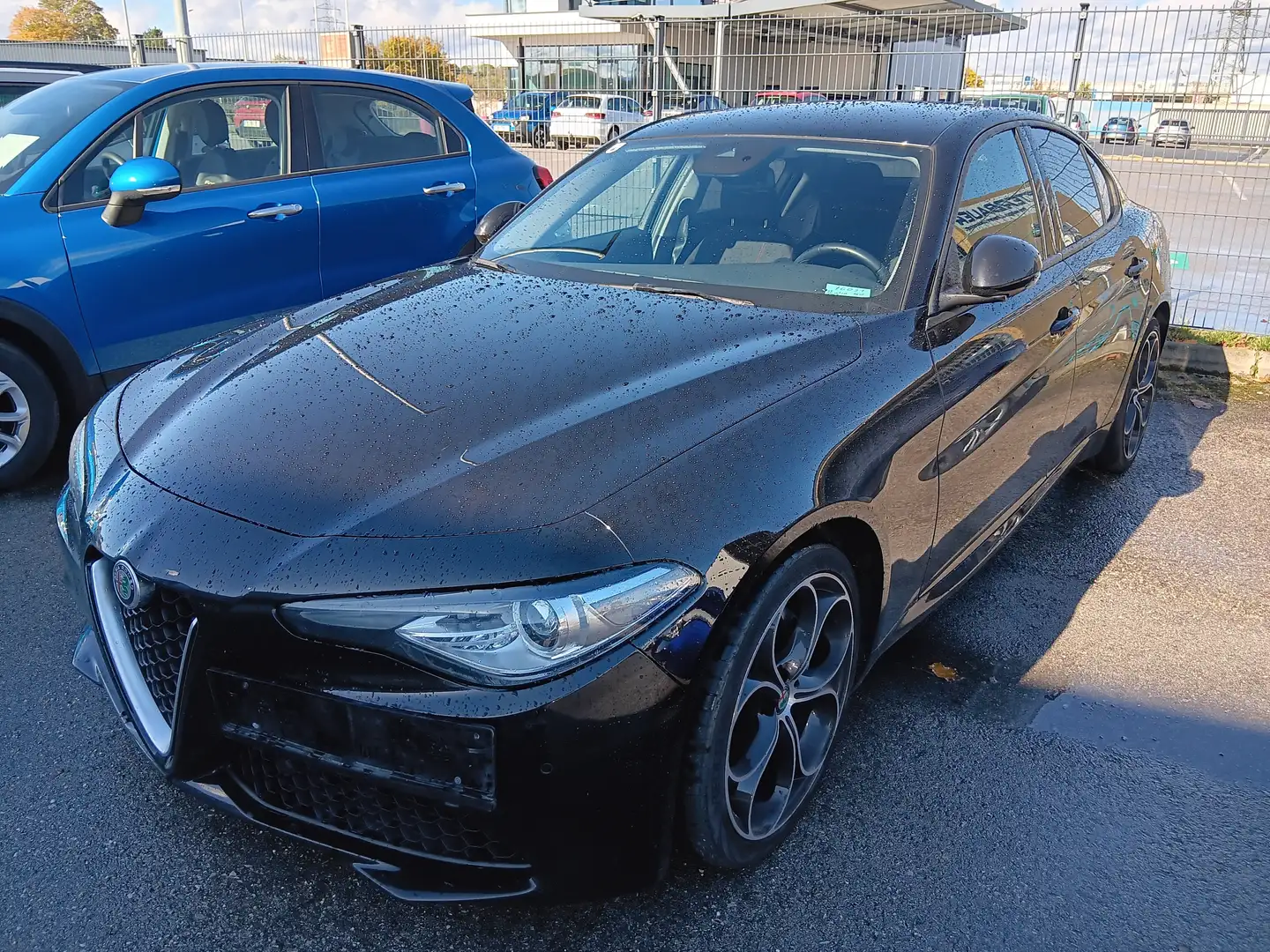 Alfa Romeo Giulia Super 2,2 160 AT RWD Bremsen + Reifen neu Noir - 1