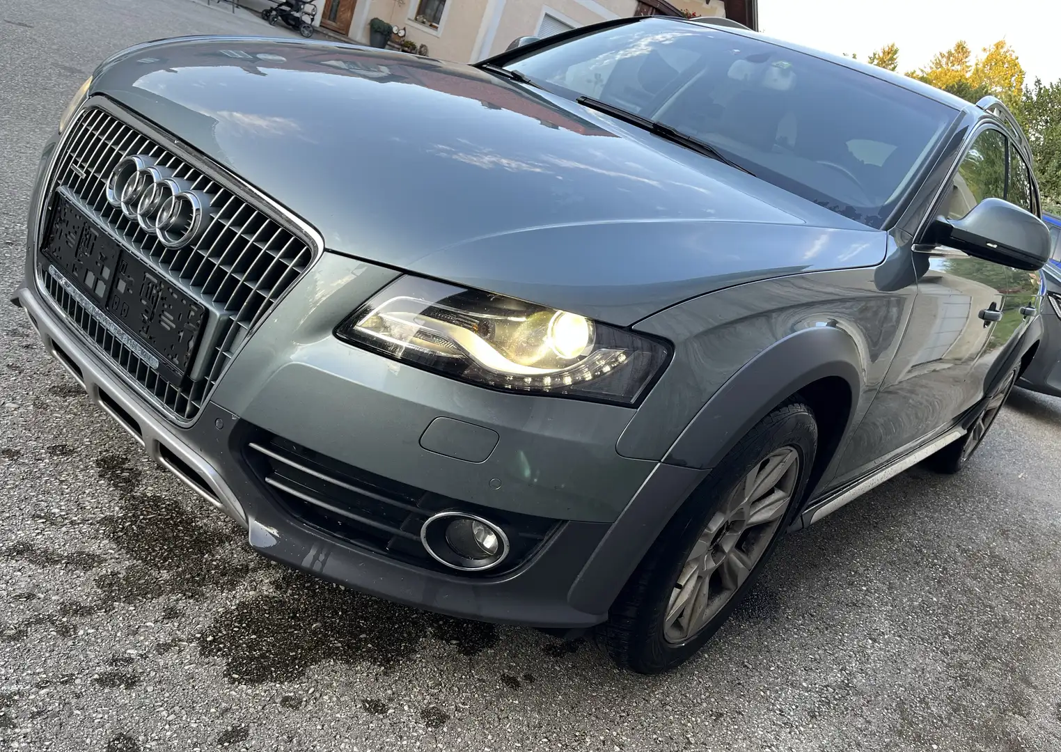 Audi A4 allroad 2,0 TDI quattro DPF - 1