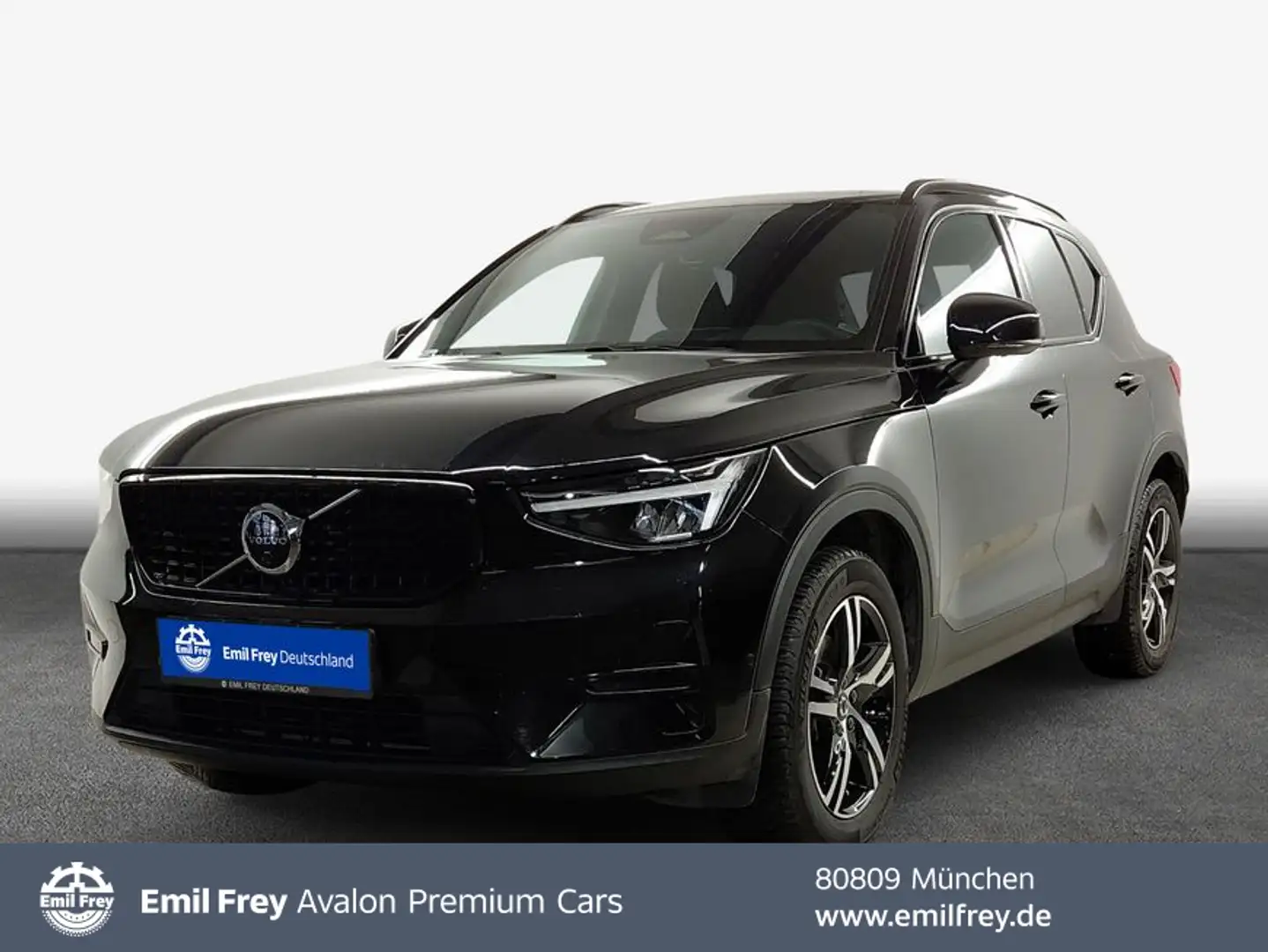 Volvo XC40 XC40 B3 B DKG Plus Dark Schwarz - 1