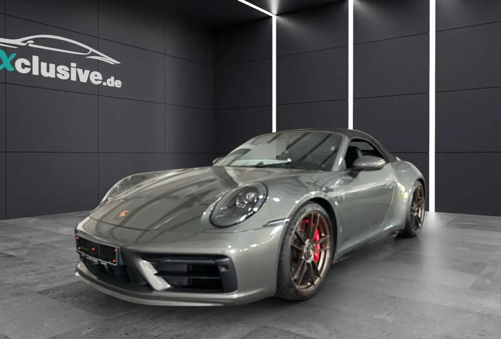 Porsche 992 911 (992) 4 GTS Cabrio Lift Burmester 14WegeSitz Grün - 1