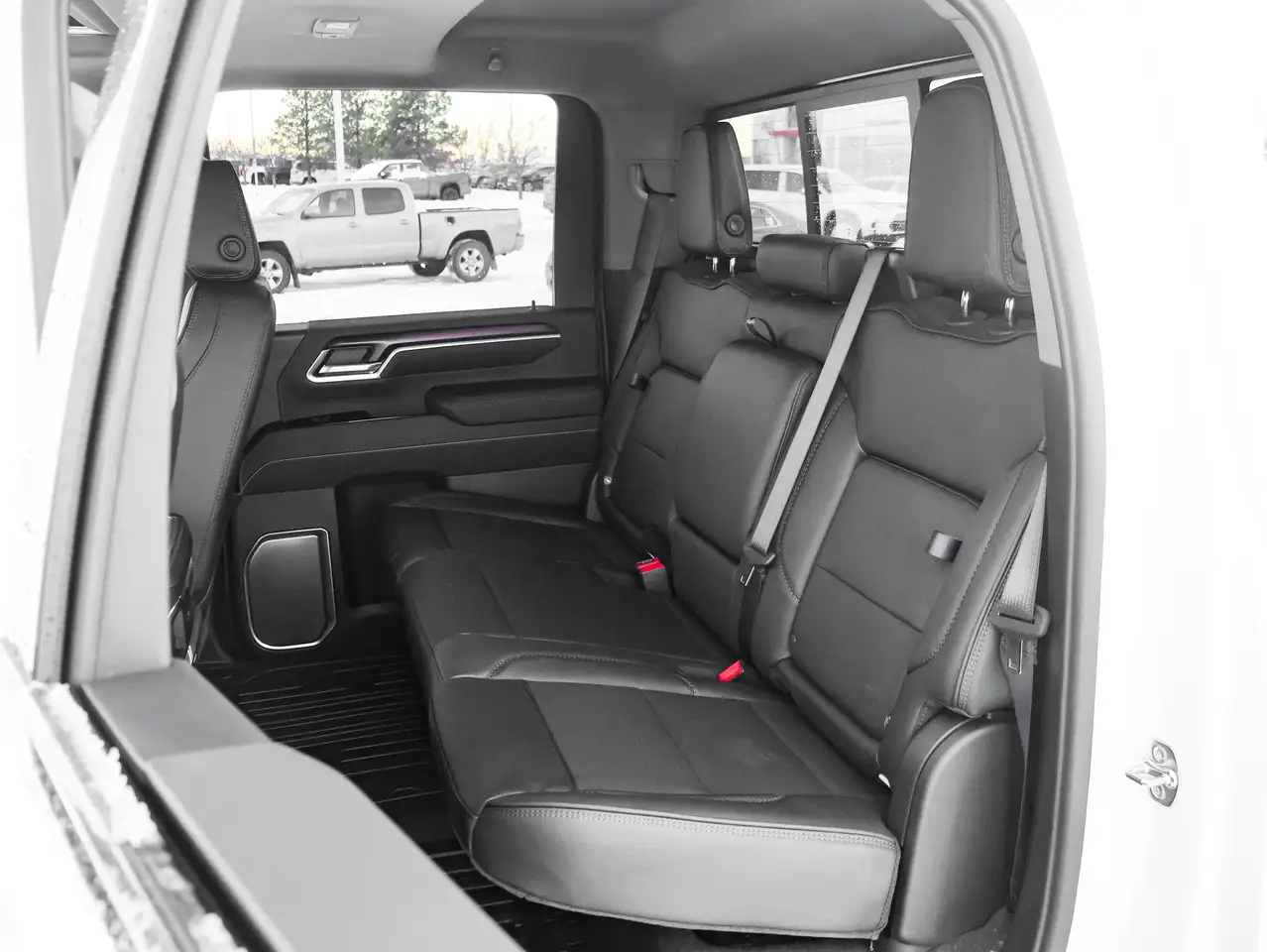 GMC Sierra 3500HD снимка GMC Sierra 3500HD