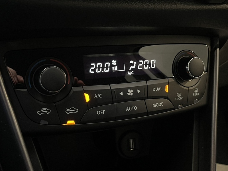 Suzuki S-Cross 1.4 Boosterjet SmartHybride Select [ CAMERA I CARP — photo 15