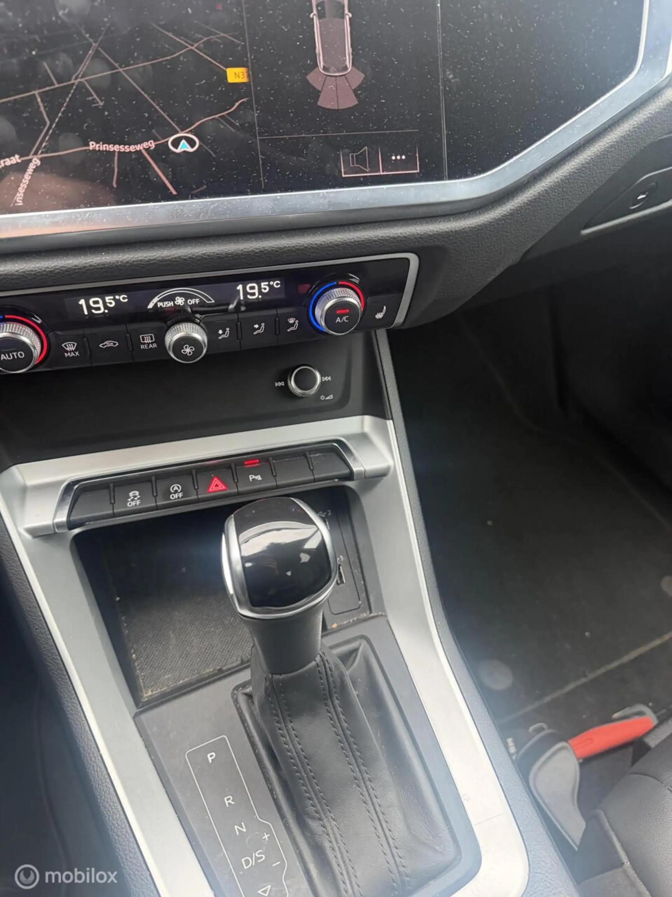 Audi Q3 35 TFSI S Line Pro Line S — photo 12
