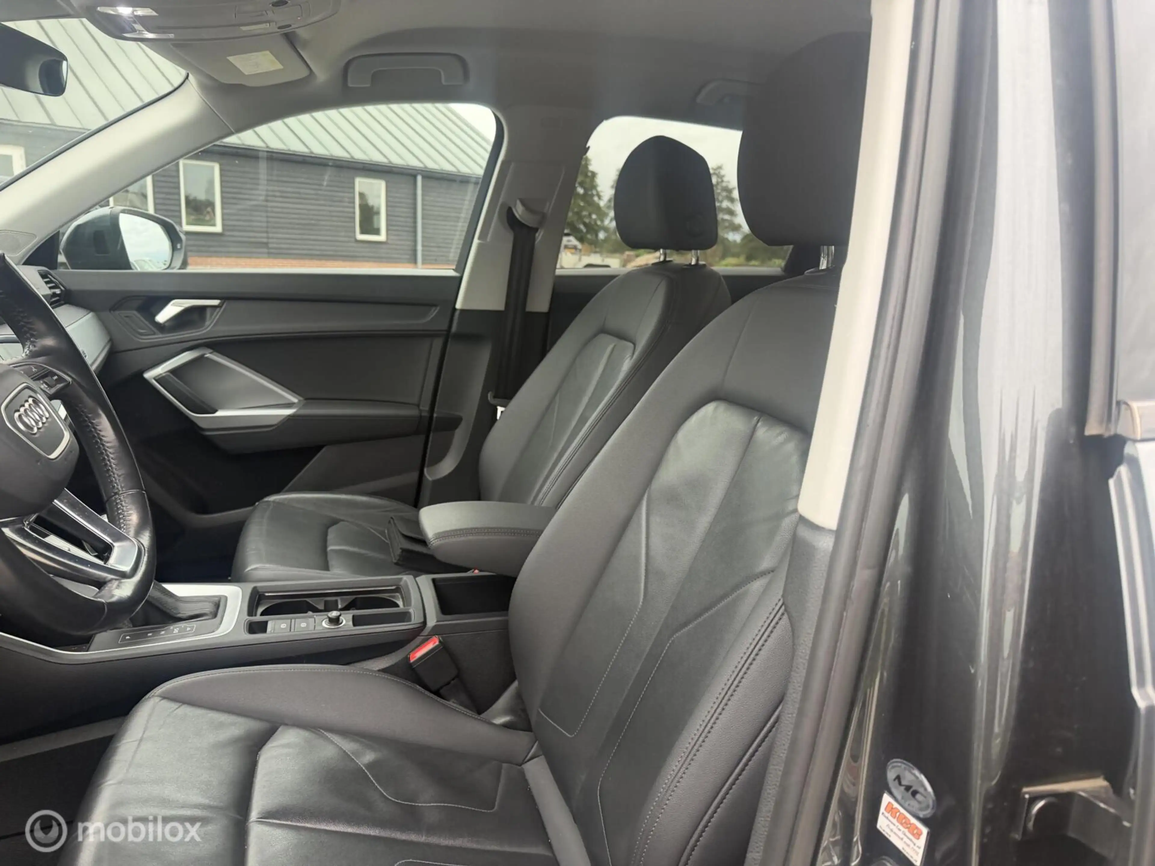 Audi Q3 35 TFSI S Line Pro Line S — photo 8