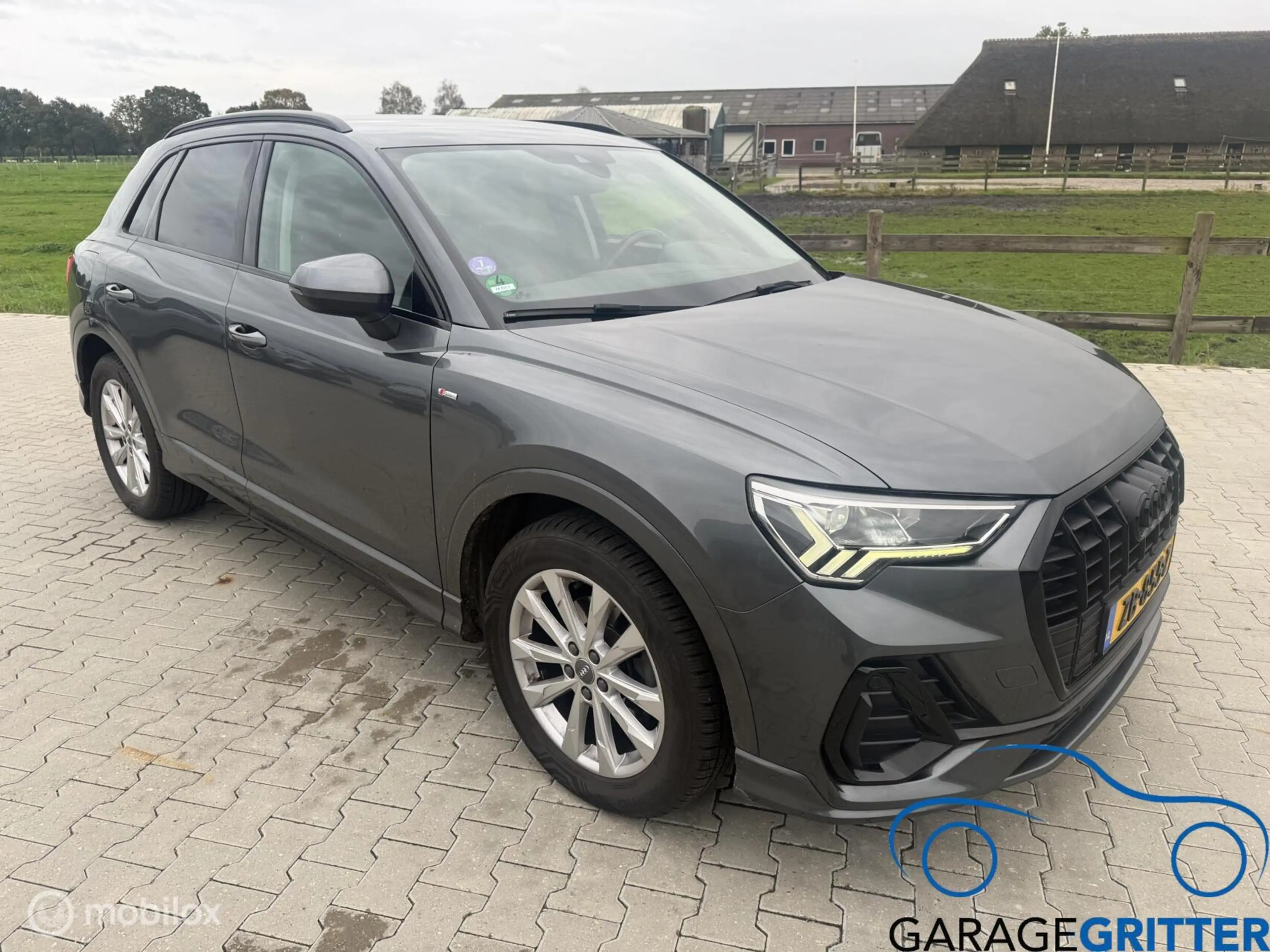 Audi Q3 35 TFSI S Line Pro Line S — photo 2