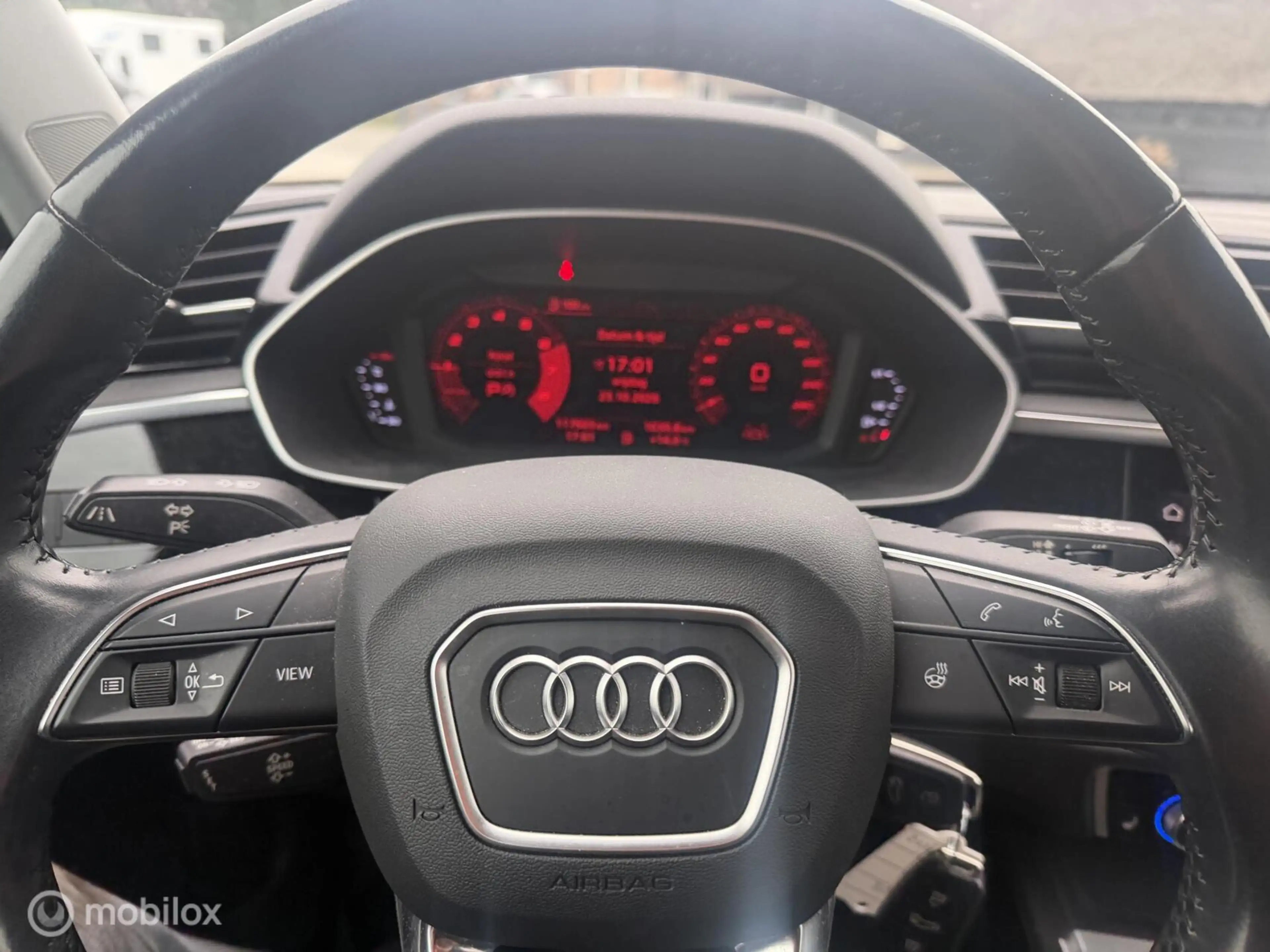 Audi Q3 35 TFSI S Line Pro Line S — photo 11