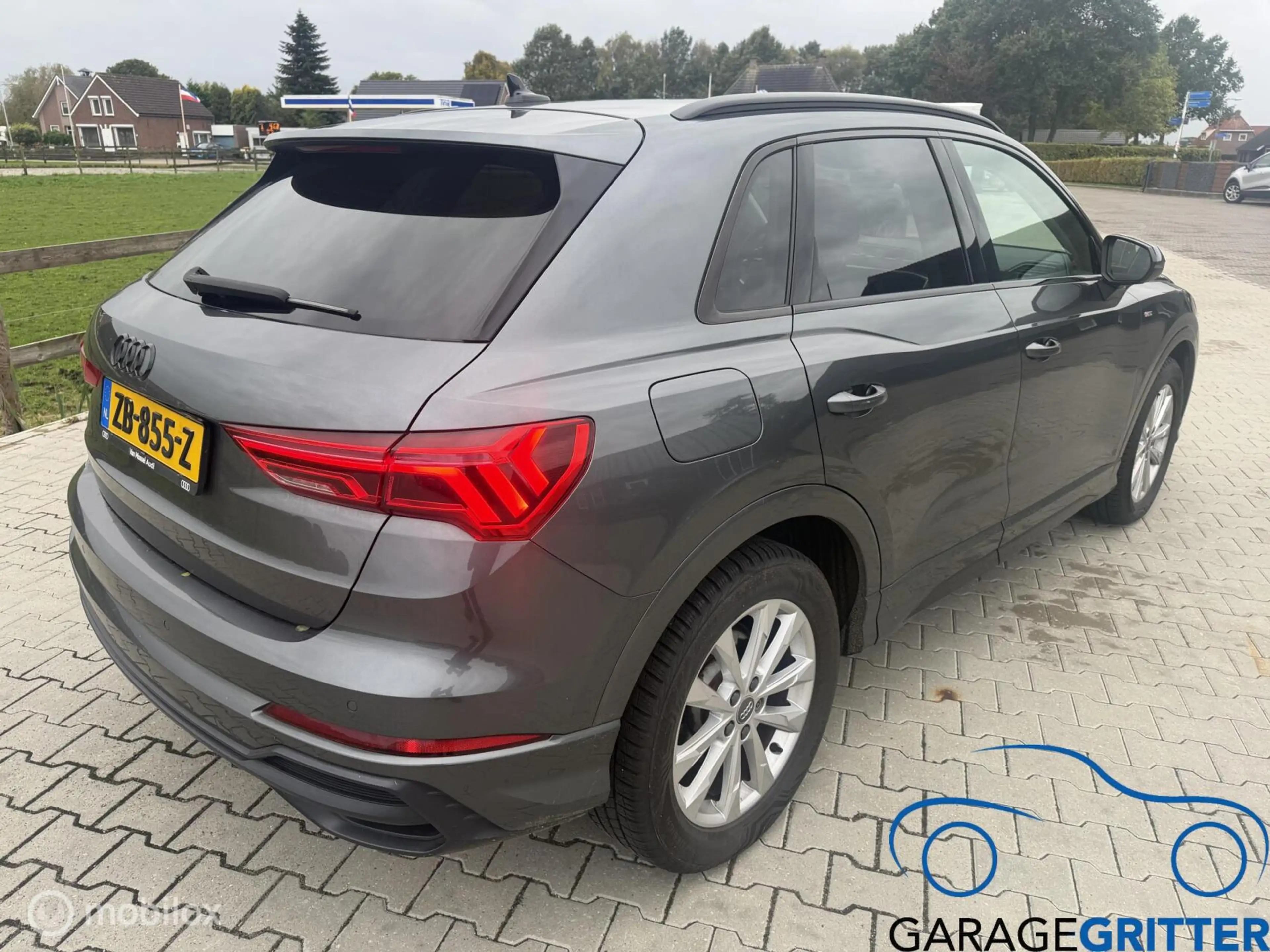 Audi Q3 35 TFSI S Line Pro Line S — photo 3