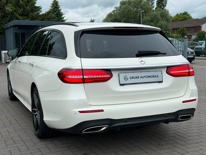 Mercedes-Benz E 450 T 4Matic AMG Line PANO*MEMO*BURM*360° — photo 8
