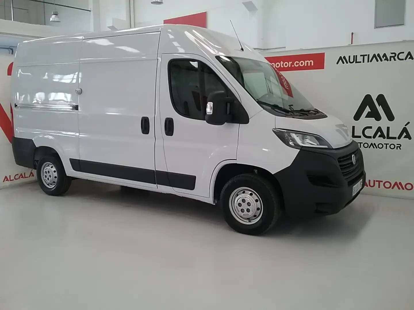 Fiat Ducato Fg. 35 2.3Mjt L2 H2 140CV Blanc - 2