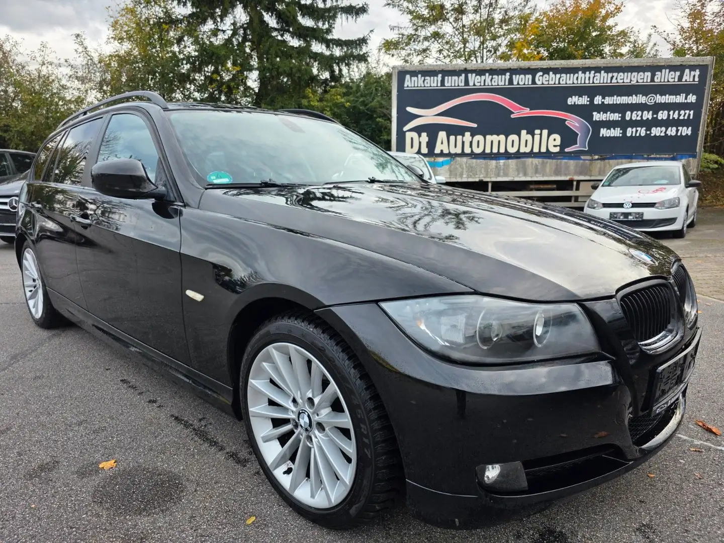 BMW 318 i touring/ Navi / 6 Gang/ 8 Fach/ Tüv-Neu Černá - 1