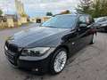 BMW 318 i touring/ Navi / 6 Gang/ 8 Fach/ Tüv-Neu Noir - thumbnail 3