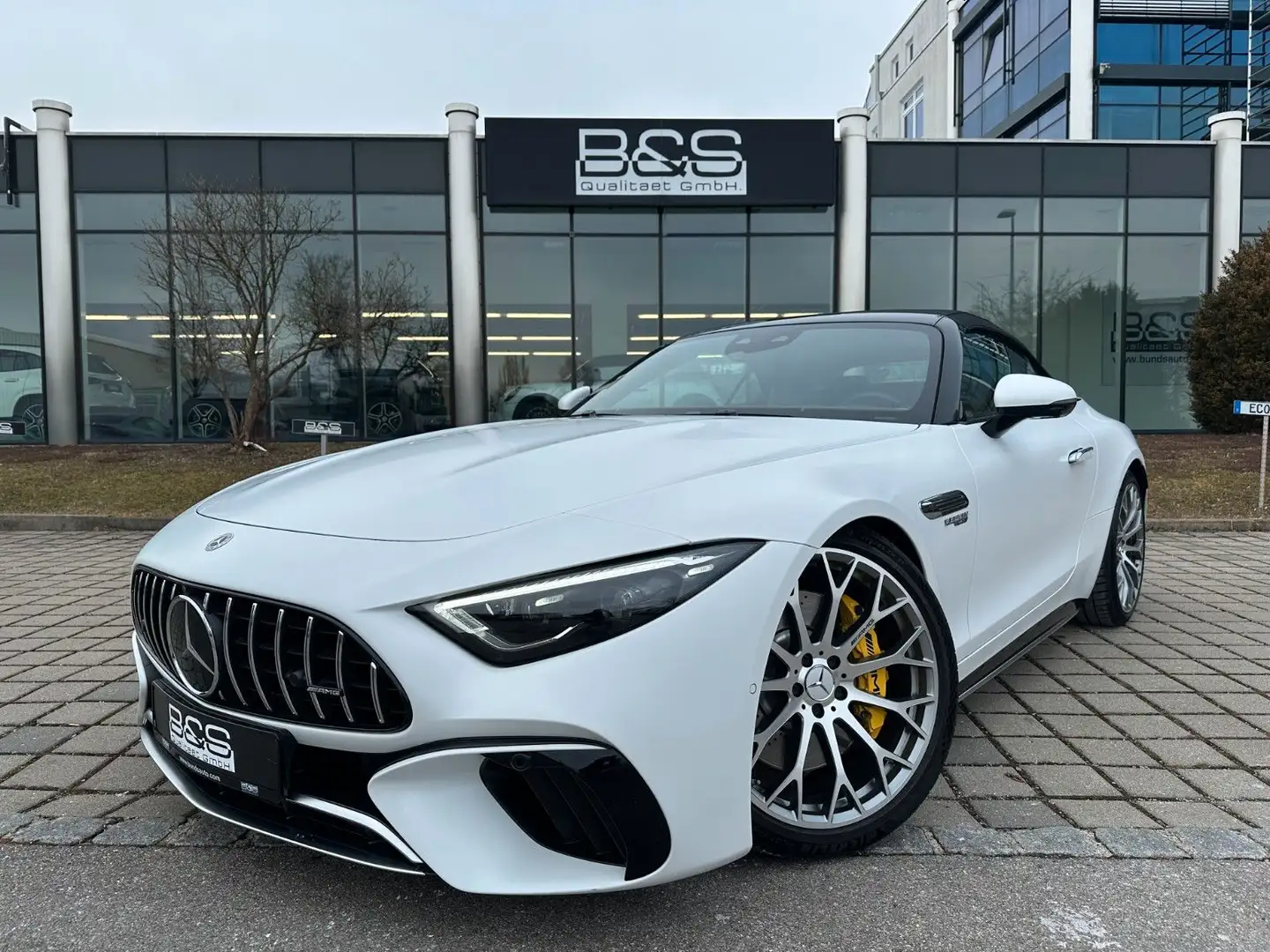 Mercedes-Benz SL 63 AMG SL AMG 63 4Matic DISTR,HUD,BURM,AMGTrac Bílá - 1