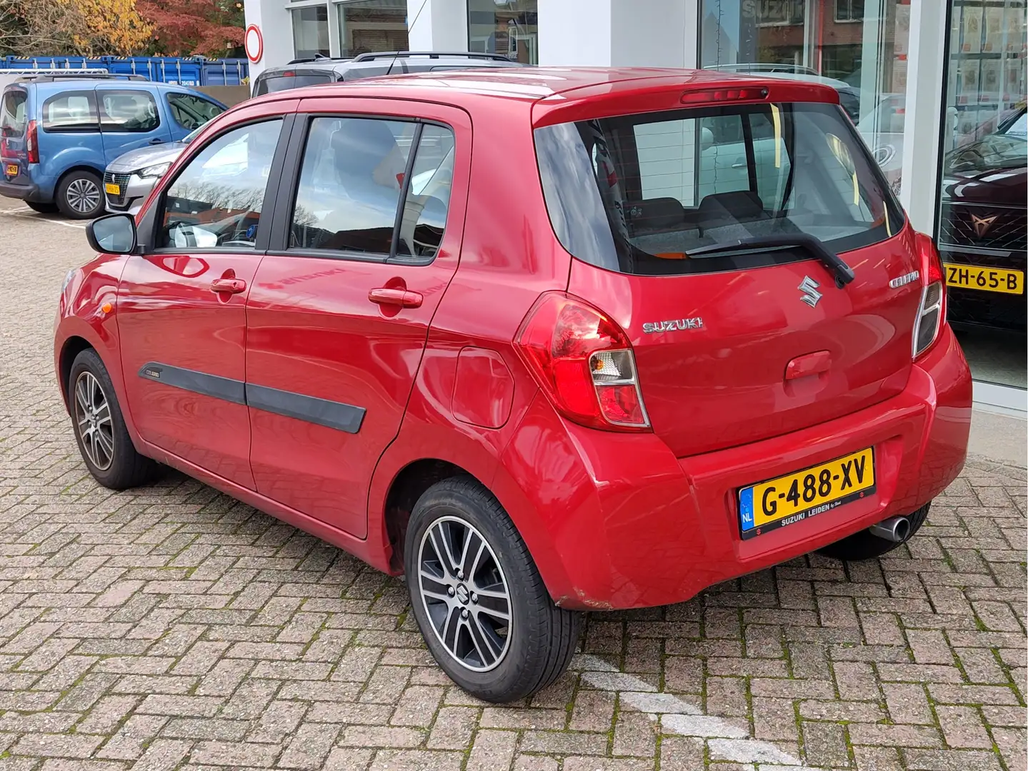 Suzuki Celerio 1.0 COMFORT Sportvelgen | Hoge instap | Airco Rouge - 2