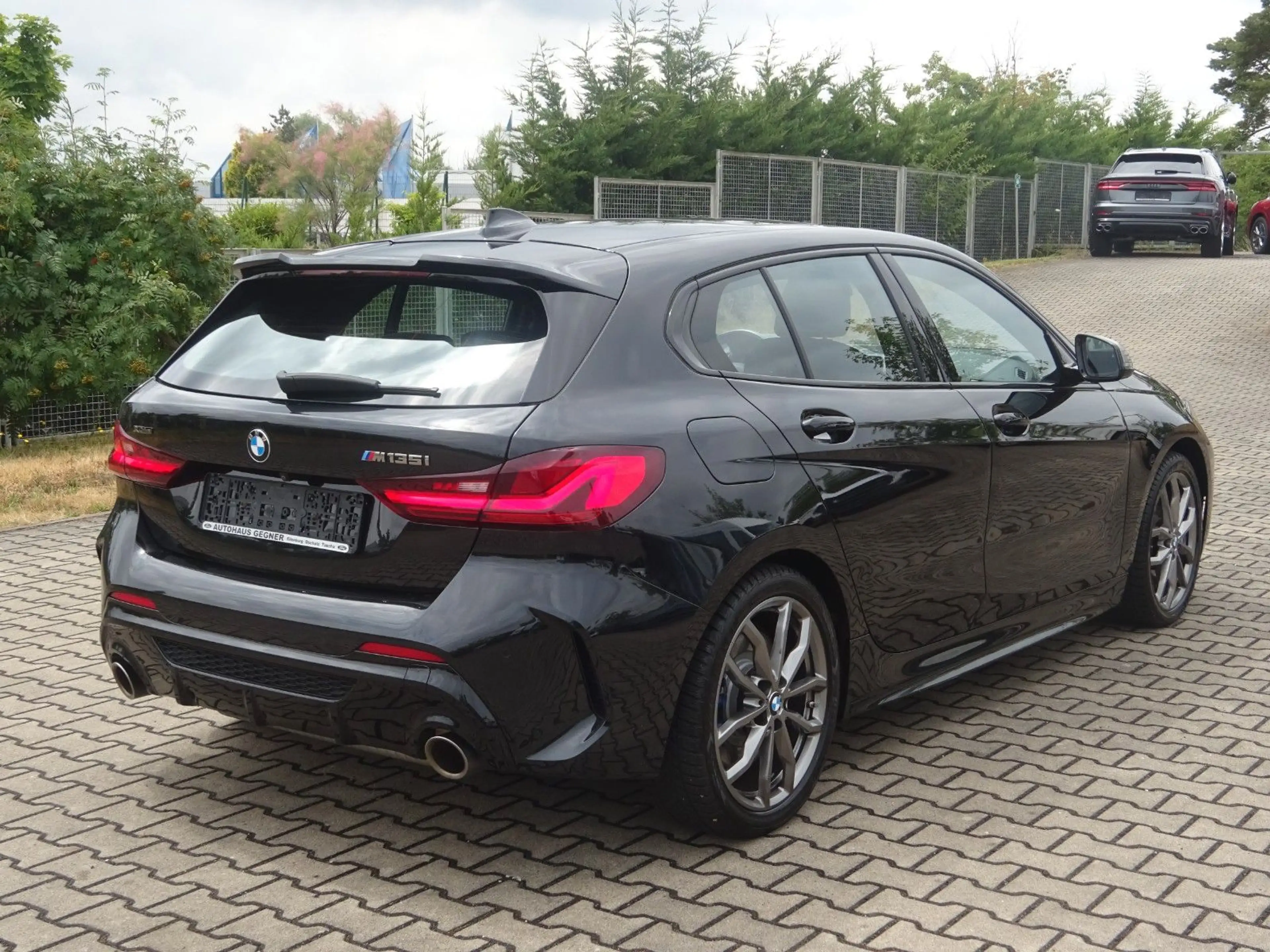 BMW 135 i xDrive 306PS Autm. Pano HUD Harman — photo 9