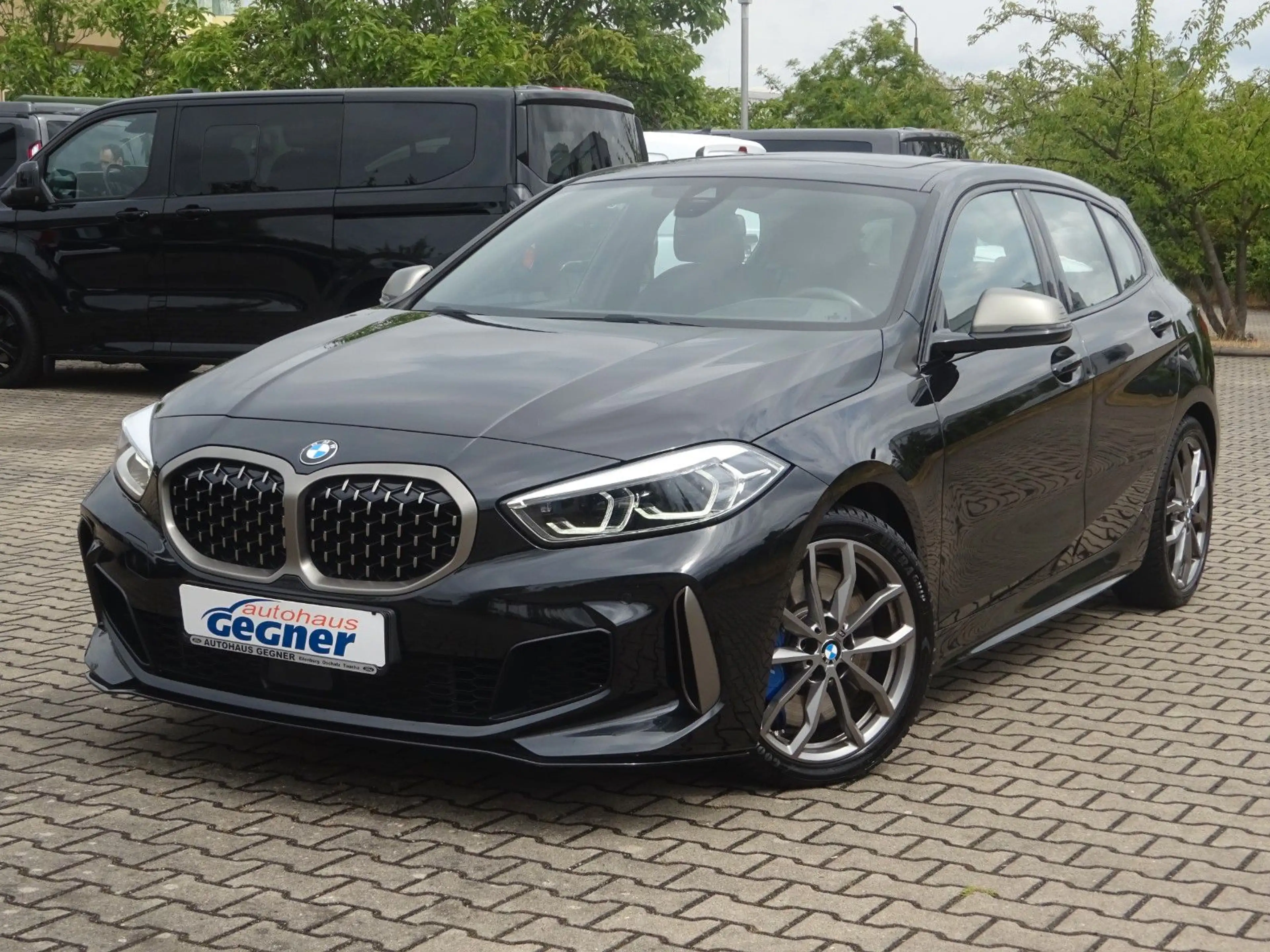 BMW 135 i xDrive 306PS Autm. Pano HUD Harman — photo 2