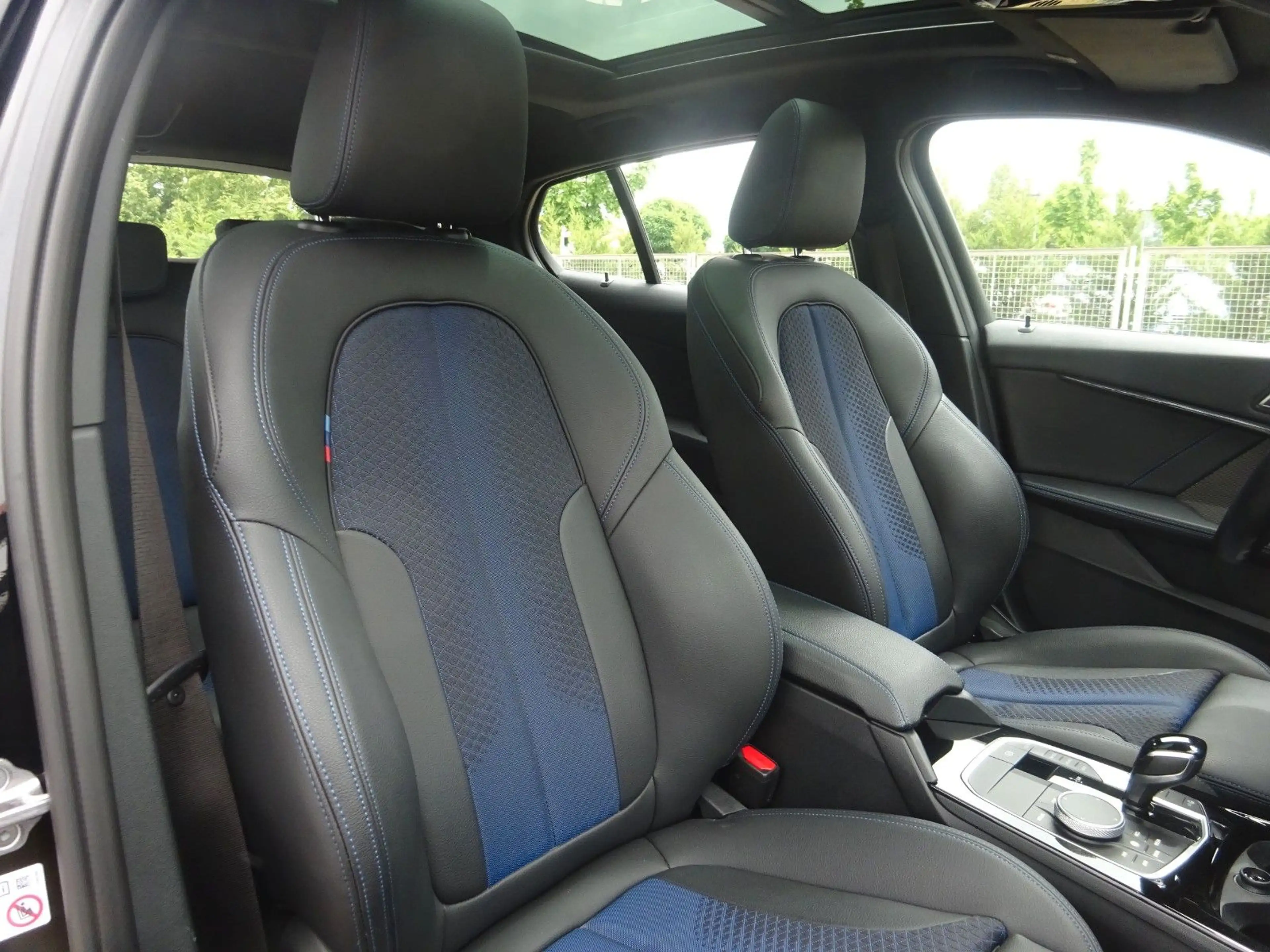 BMW 135 i xDrive 306PS Autm. Pano HUD Harman — photo 12