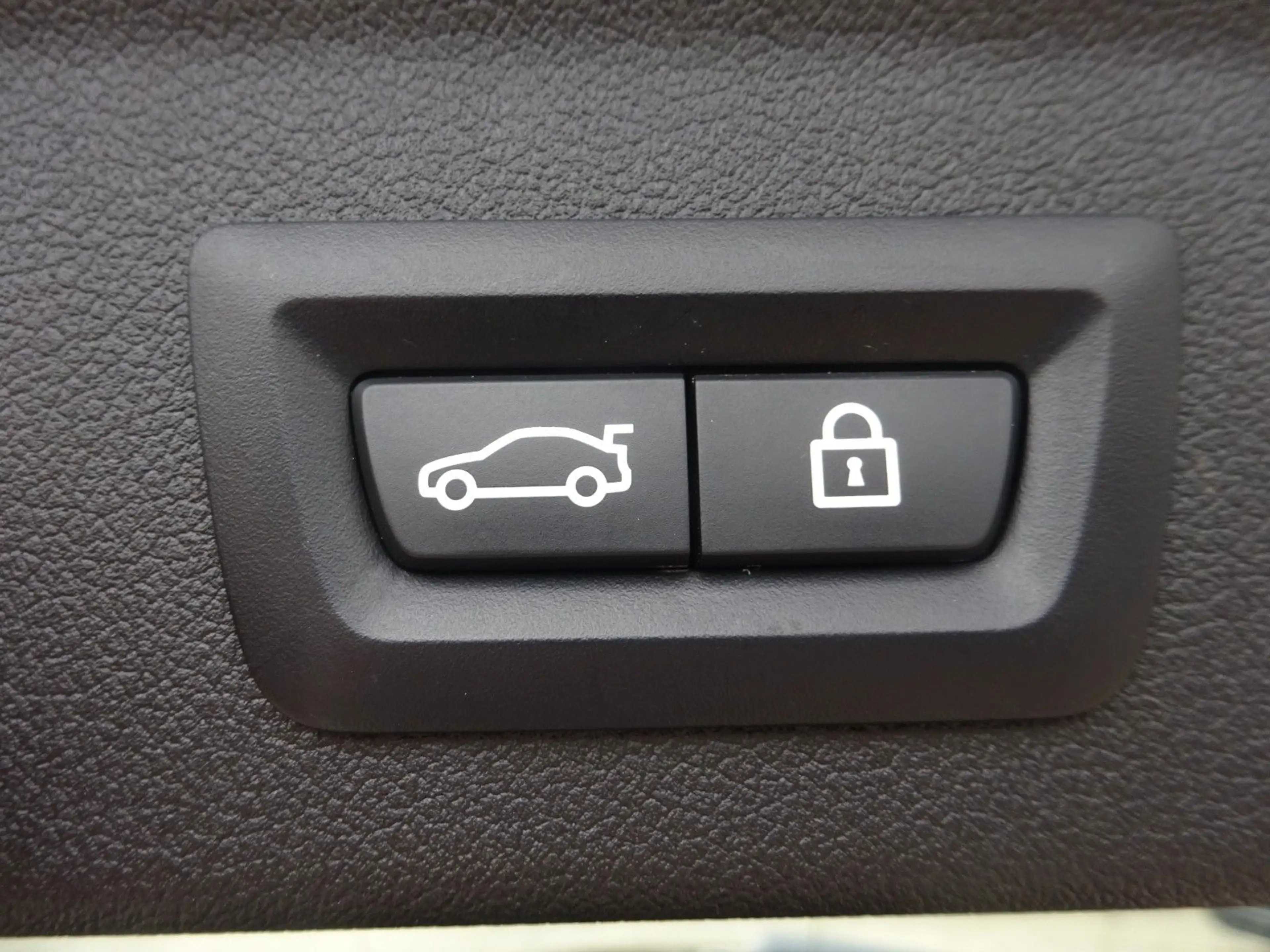 BMW 135 i xDrive 306PS Autm. Pano HUD Harman — photo 7