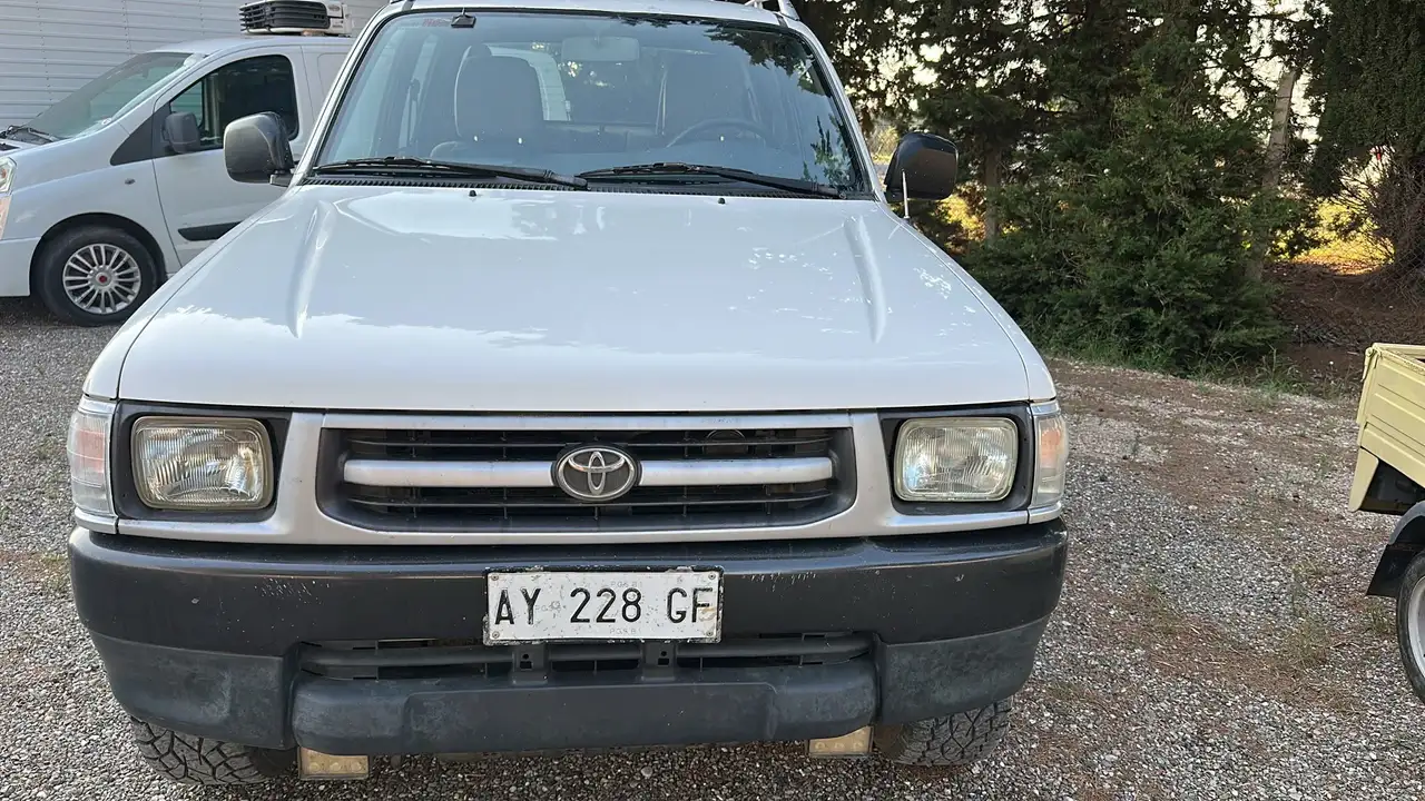 Toyota Hilux 2.5 double cab*GANCIO TRAINO*, foto 2