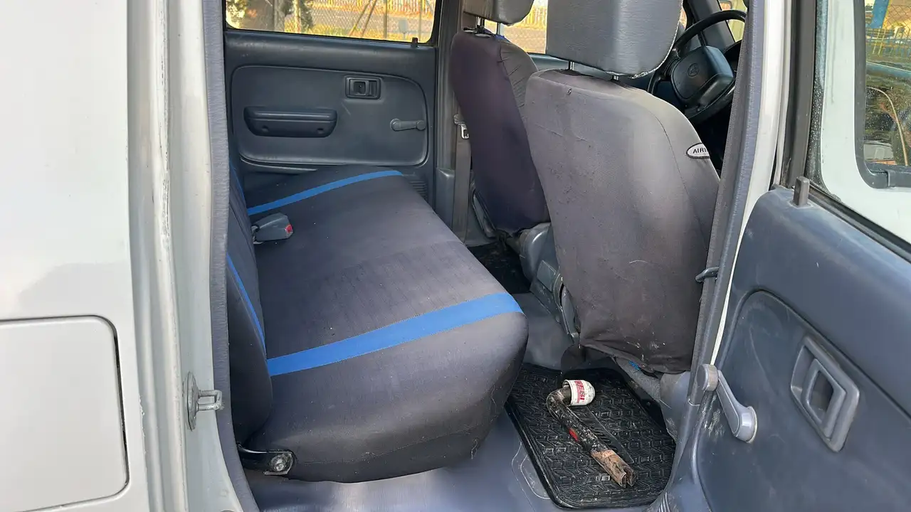 Toyota Hilux 2.5 double cab*GANCIO TRAINO*, foto 7