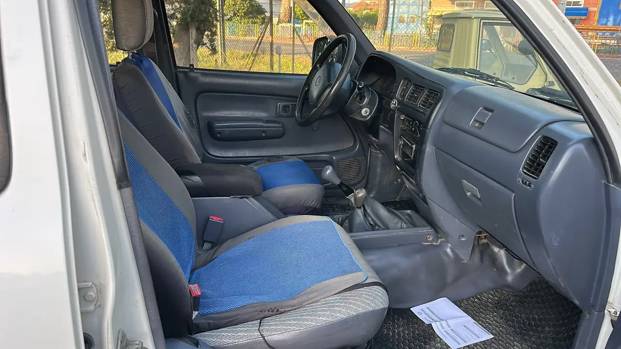 Toyota Hilux 2.5 double cab*GANCIO TRAINO*, foto 6
