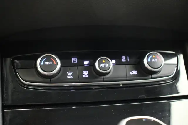 Opel Grandland X view 7