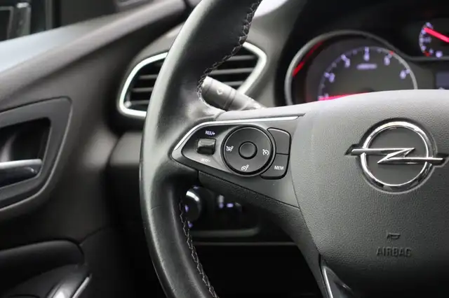 Opel Grandland X view 6