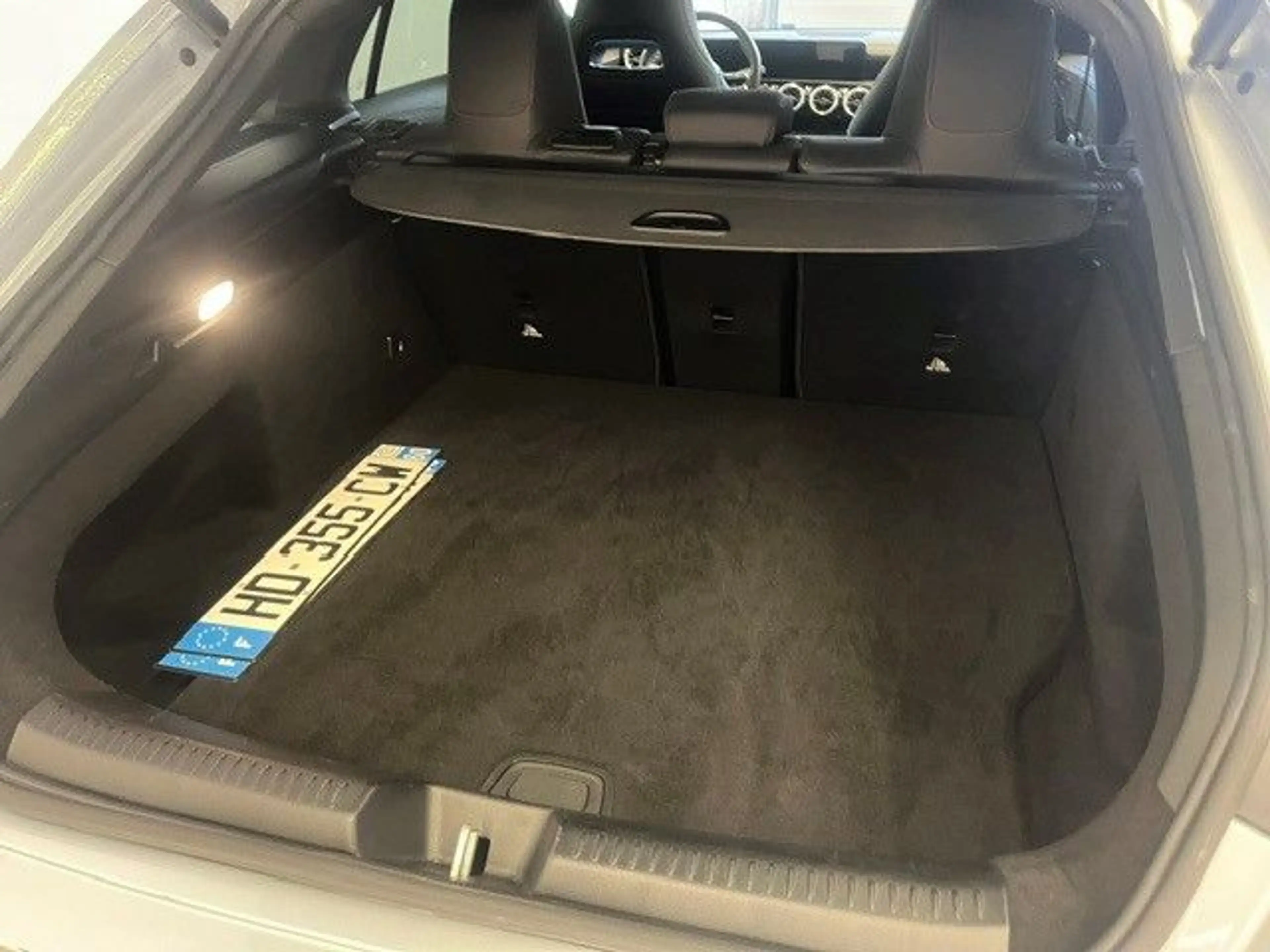 Mercedes-Benz CLA 250 CLA 250e Shooting Brake AMG Panorama KeylessGo — photo 8
