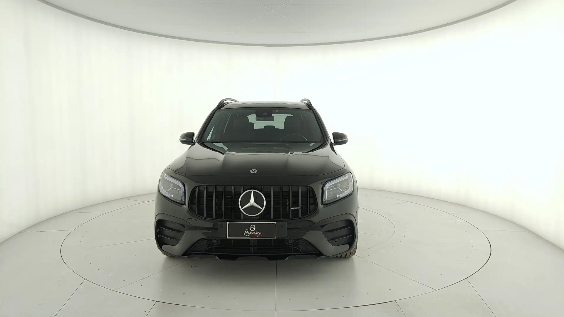 Mercedes-Benz GLB AMG 35 4matic auto 7p.ti Černá - 2