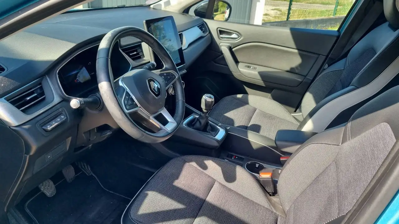 Renault Captur — photo 8