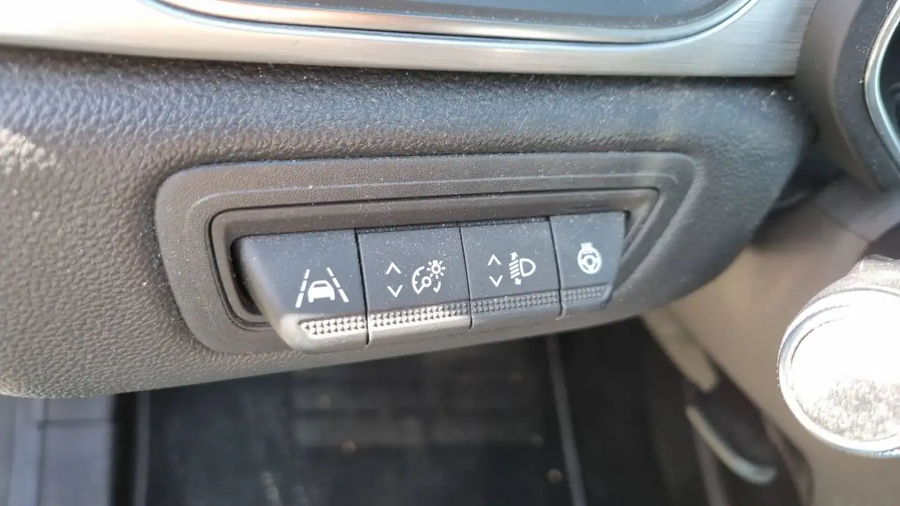 Renault Captur — photo 13