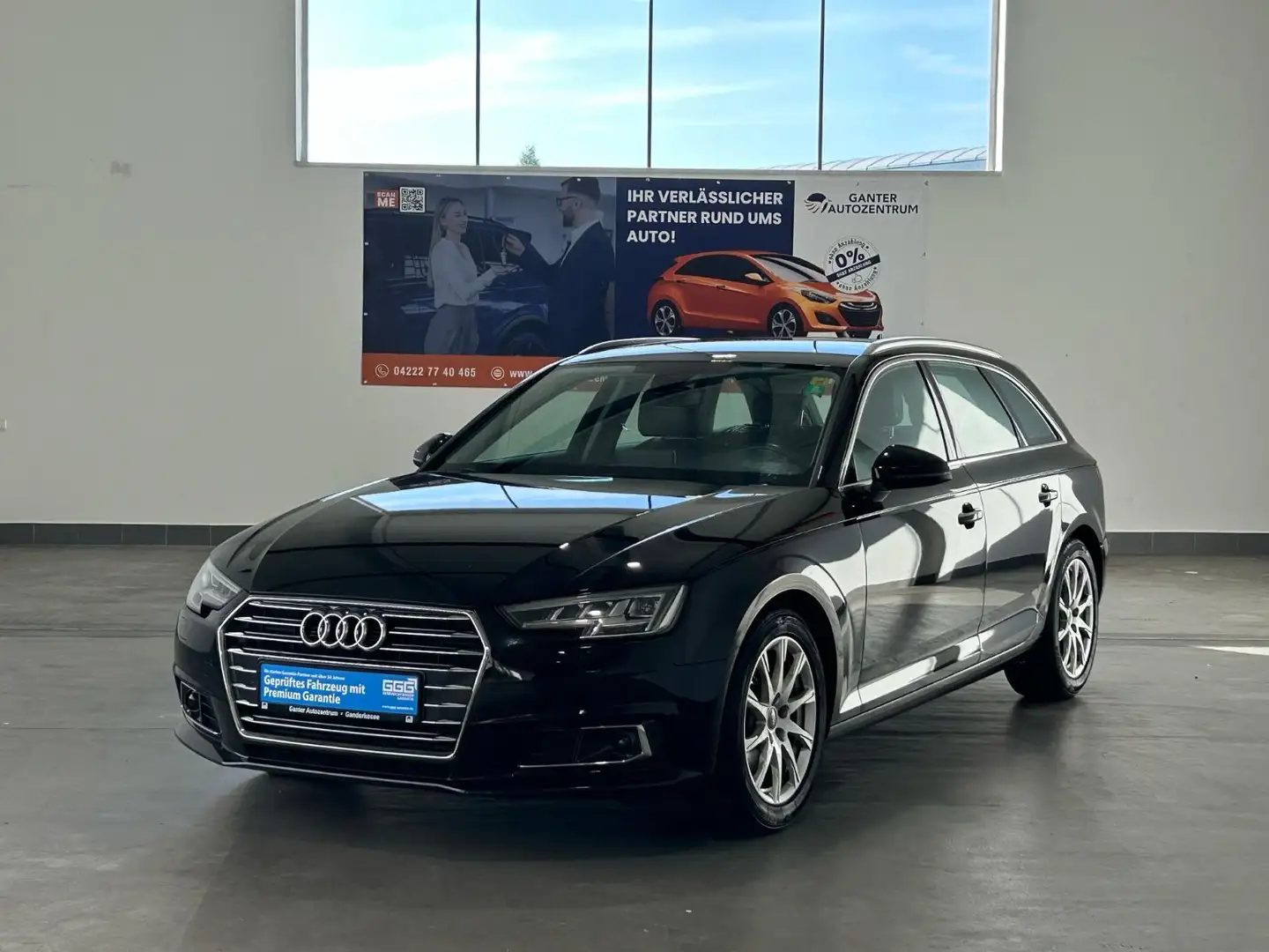 Audi A4 Avant 2.0 TDI ALCANTARA+LED+NAVI+SITZHEIZUNG Schwarz - 1