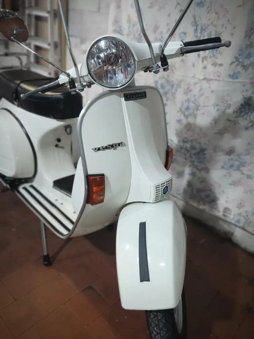 Vespa P 200 E ITA Blanc - 2