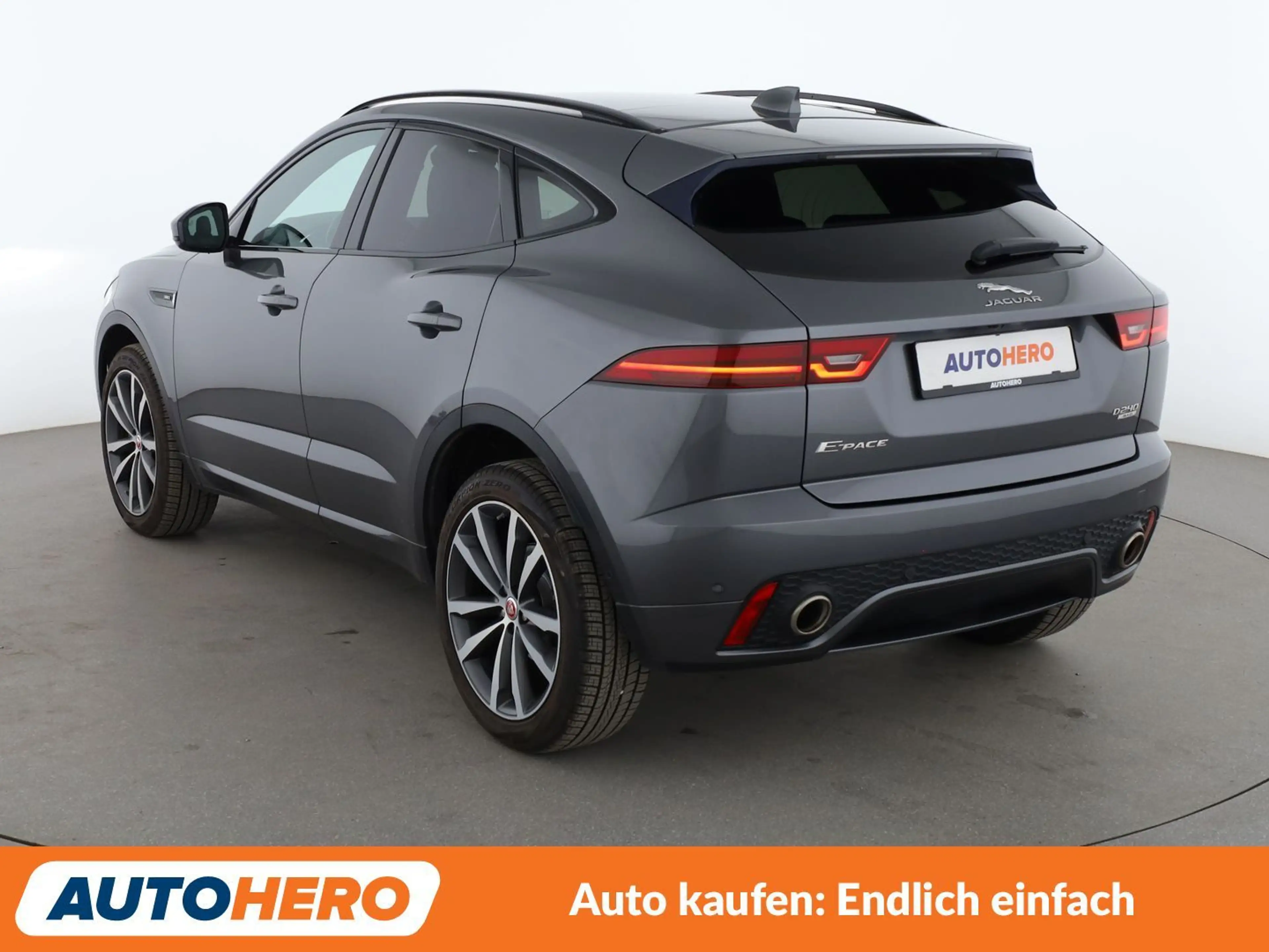 Jaguar E-Pace D240 R-Dynamic SE AWD Aut*NAVI*LED*ACC*CAM*PDC*SHZ — photo 4