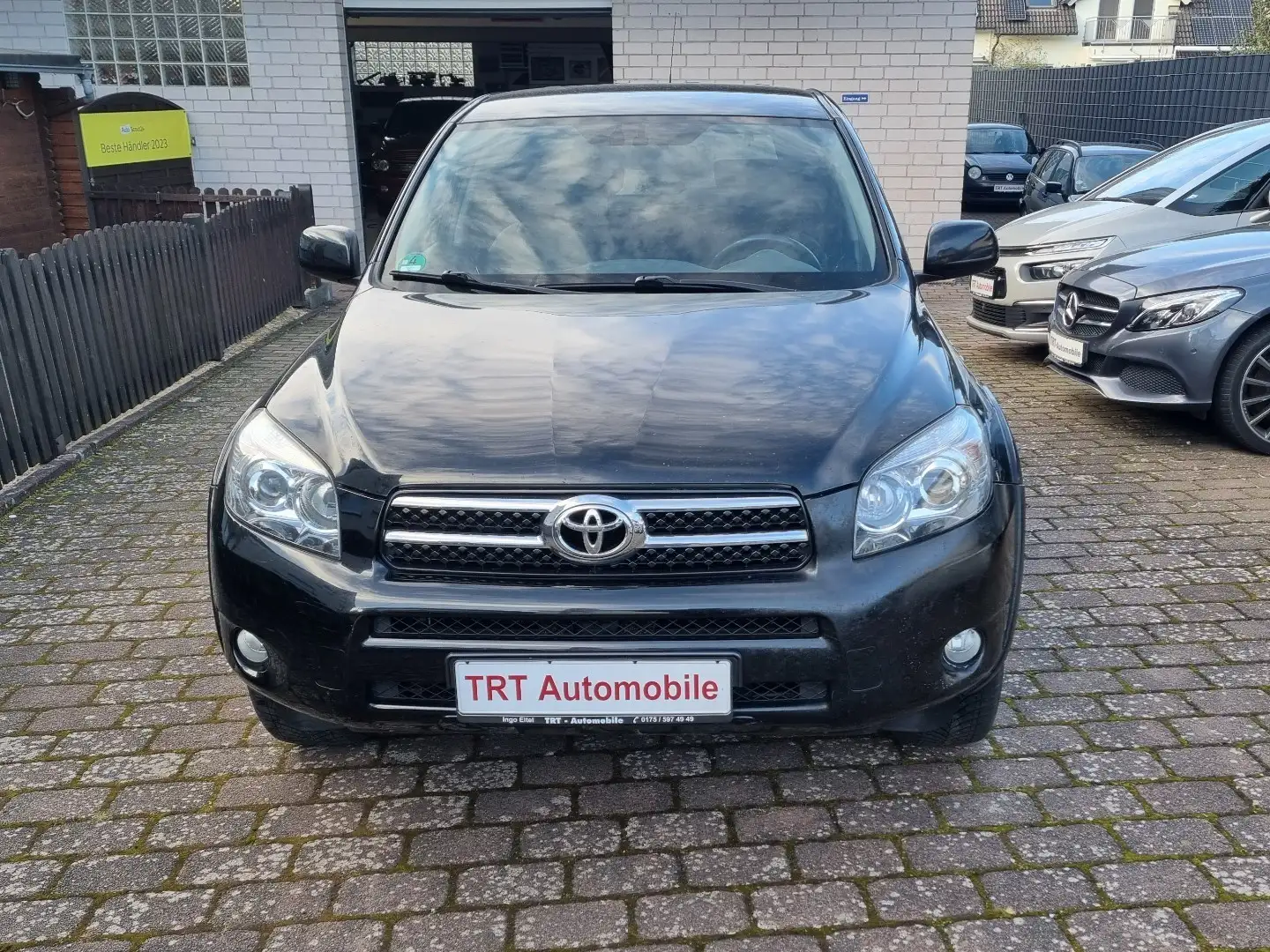 Toyota RAV 4 Executive Allwetterreifen Allrad Klimaautomatik Schwarz - 1