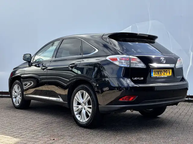 Lexus RX view 2