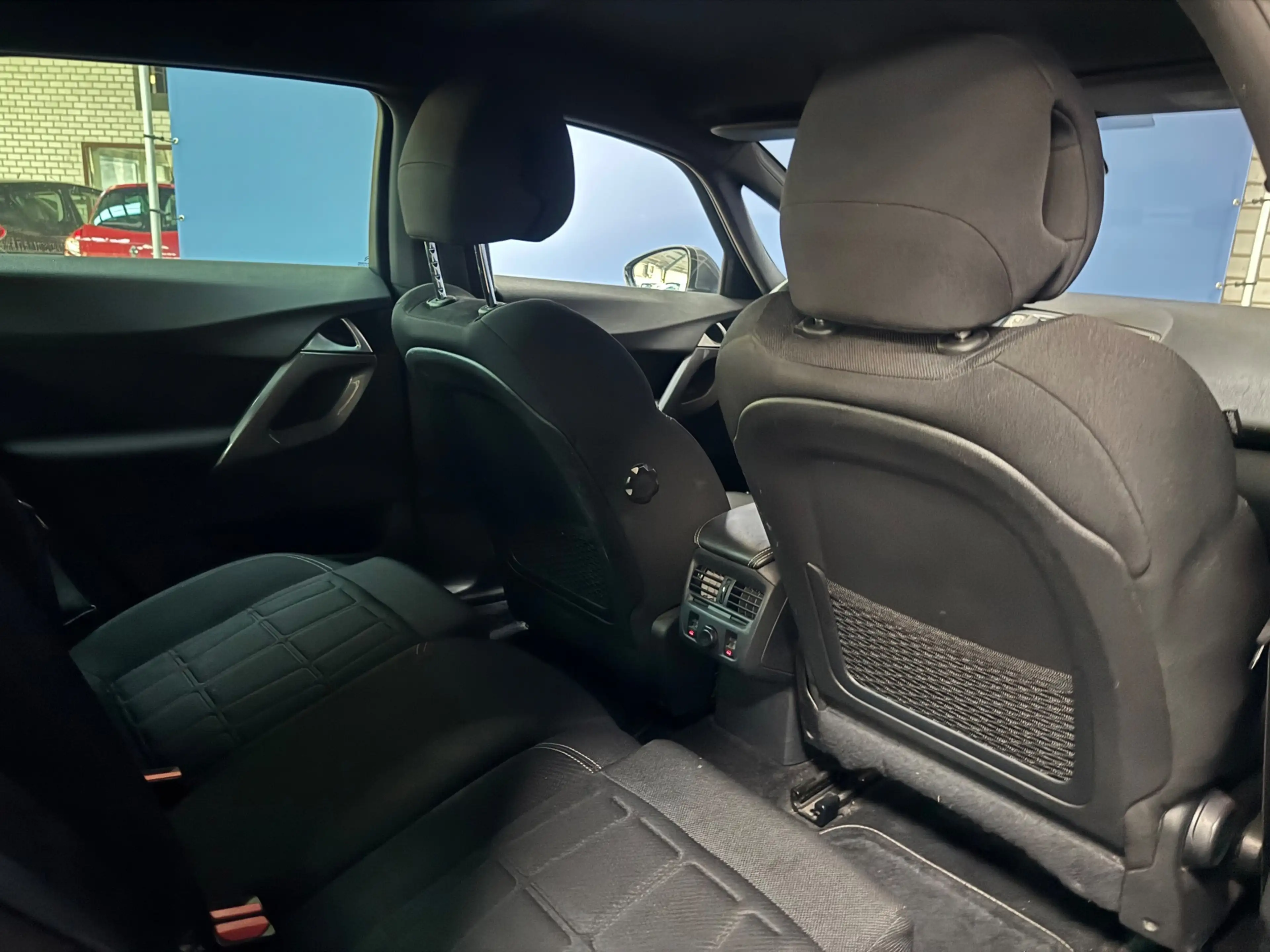 Citroen DS5 2.0 Hybrid4 Business Automaat met Nieuwe APK — photo 15