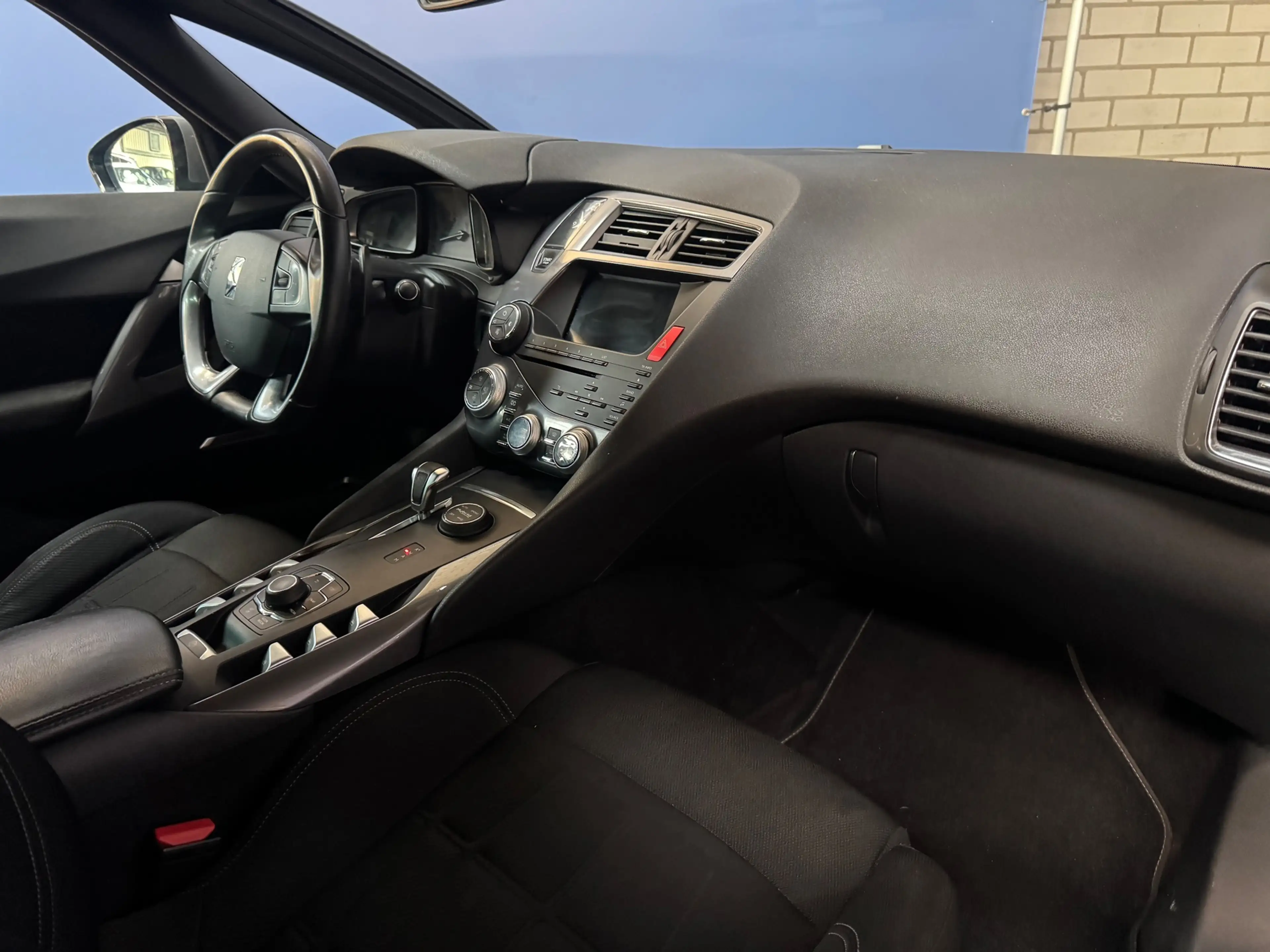 Citroen DS5 2.0 Hybrid4 Business Automaat met Nieuwe APK — photo 13