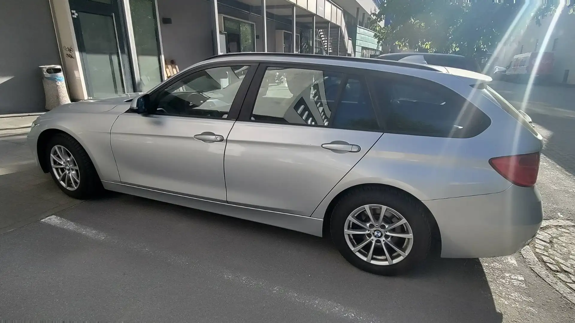 BMW 316 316d Touring Silber - 2